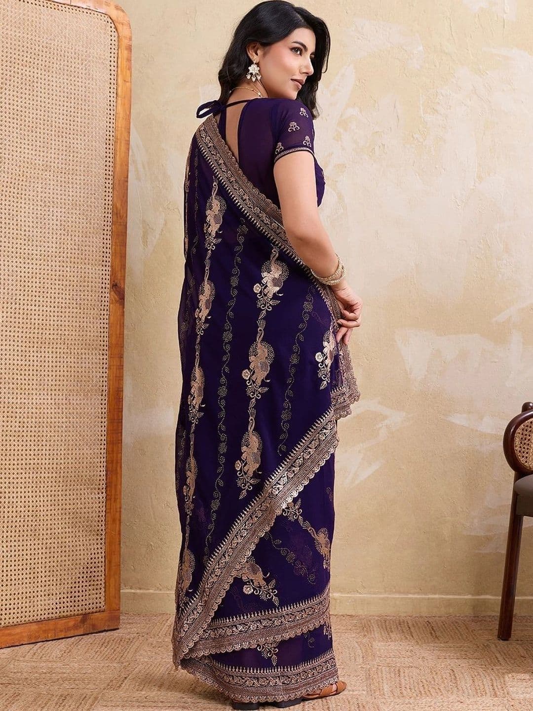 Leelavati Woven Design Zari Pure Chiffon Saree thumbnail 5