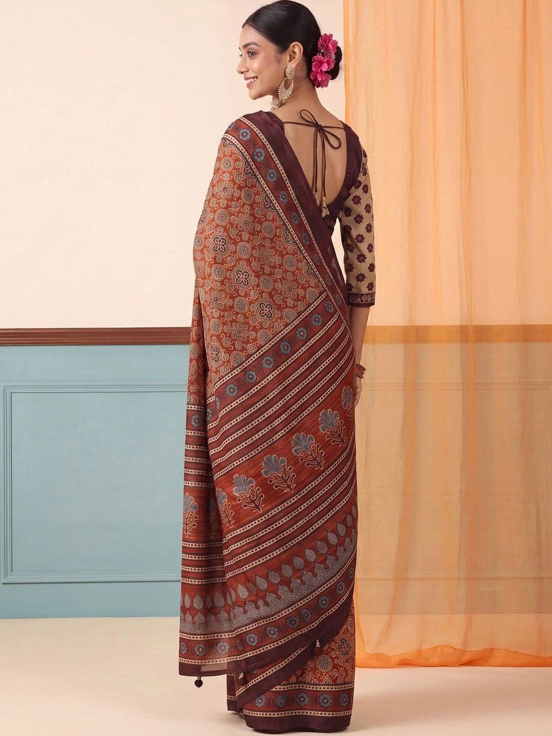 Anouk Ajrak Block Silk Blend Designer Block Print Saree thumbnail 5