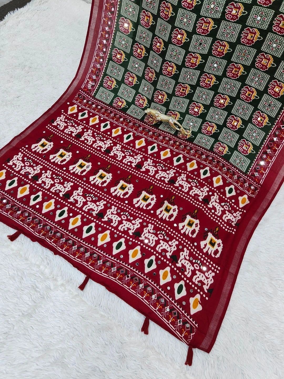 FABBRITY Embellished Mirror Work Pure Cotton Designer Saree thumbnail 2