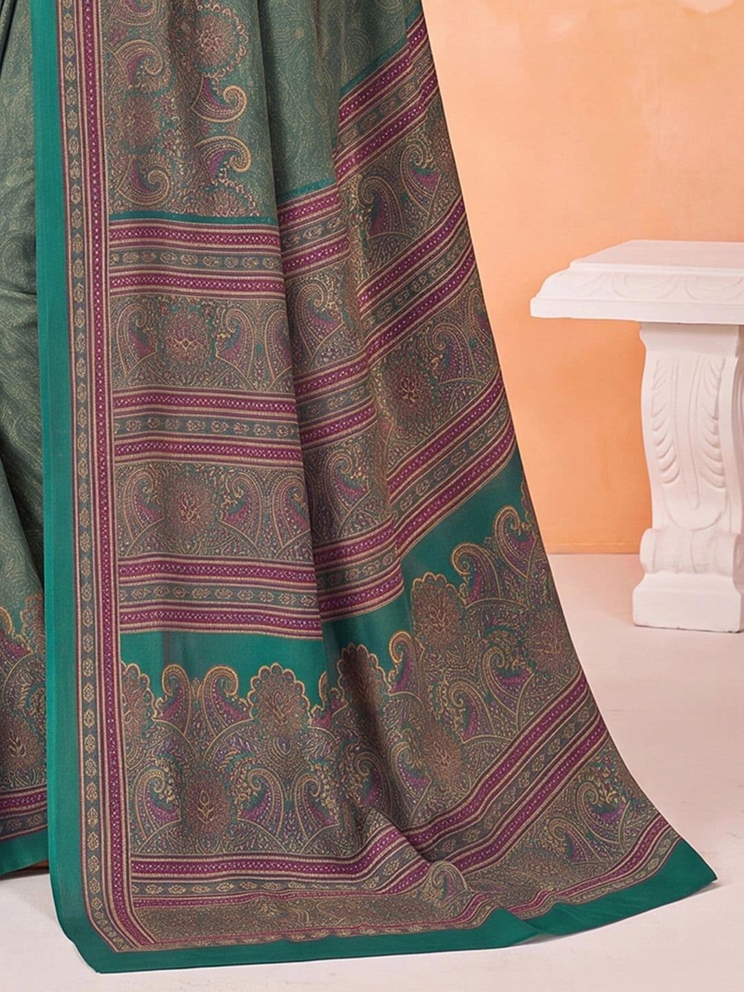 Anouk Paisley Poly Crepe Designer Saree thumbnail 2