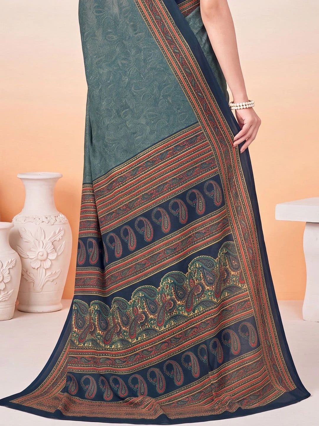 Anouk Ethnic Motifs Poly Crepe Designer Saree thumbnail 7