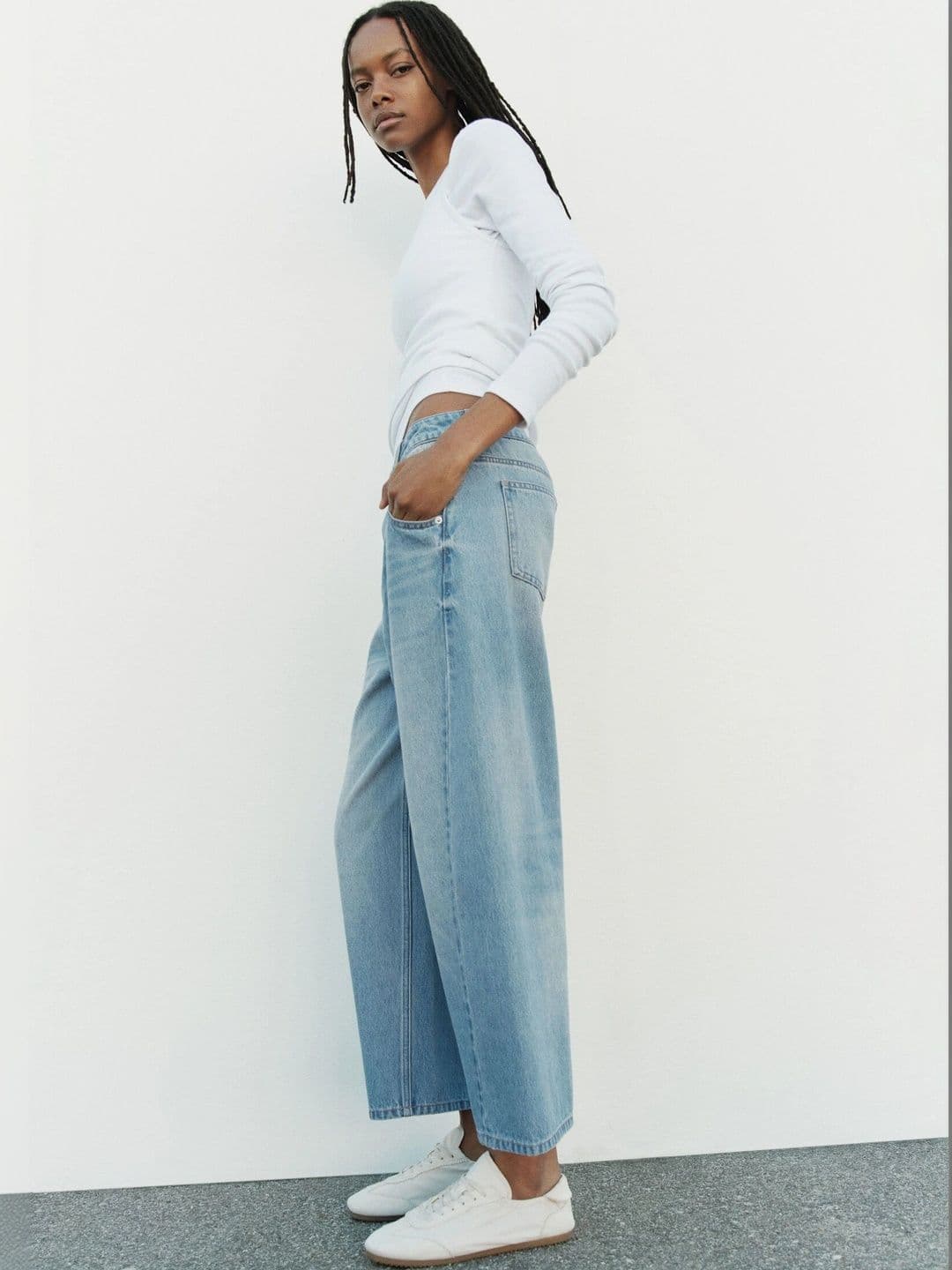 H&M Women Jeans - view 1