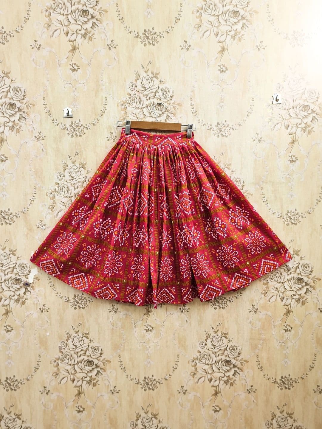 KALINI Girl Cotton Halter Neck Ethnic Silk Lehenga Set thumbnail 3