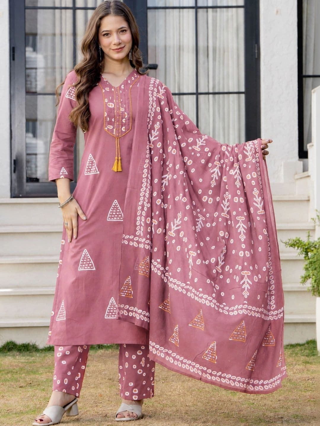 PARTHVI Women Printed Regular Pure Cotton Kurta with Trousers & With Dupatta thumbnail 6