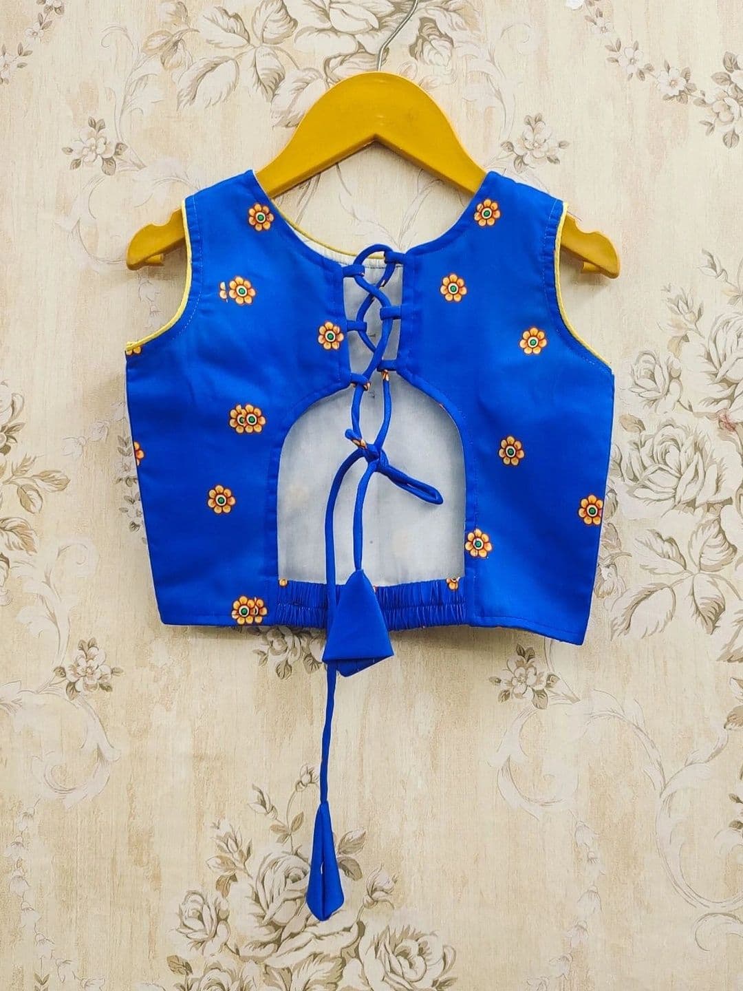 KALINI Girls Printed Kalamkari Ready to Wear Lehenga & Blouse With Dupatta thumbnail 5