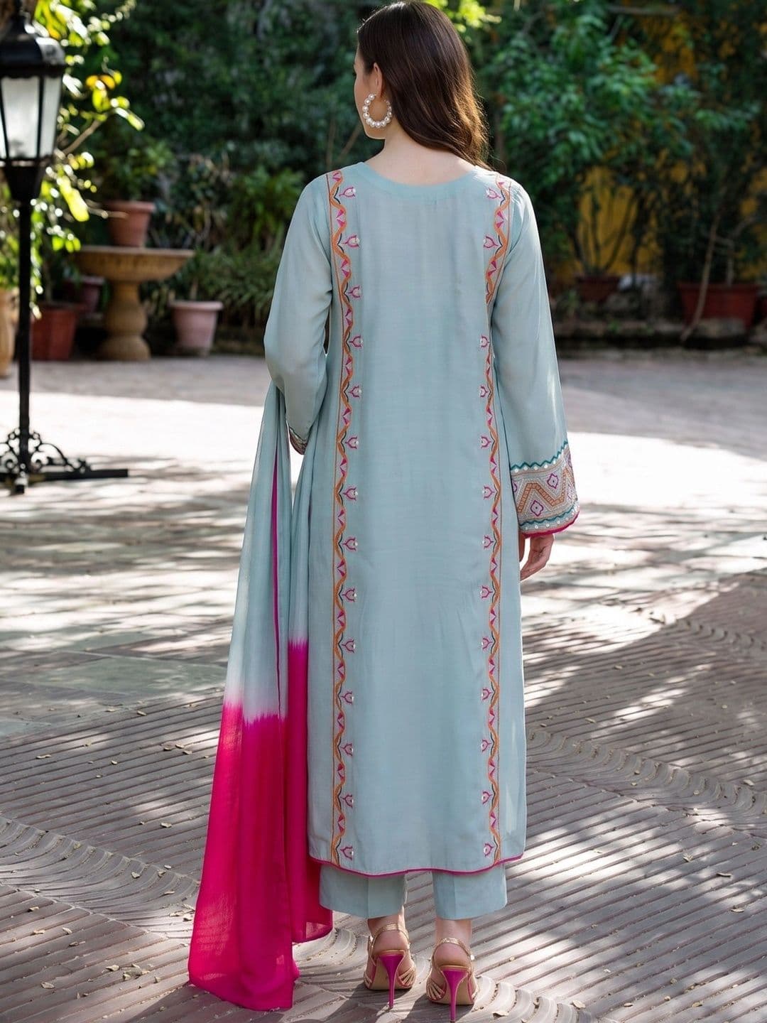Sangria Women Regular Thread Work Silk Crepe Kurta with Trousers & With Dupatta thumbnail 5