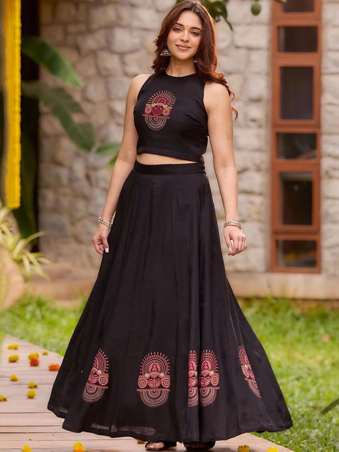 Maybell Women's Silk Blend Embroidered Halter Neck Onam Theme Top with Skirt Set & Dupatta thumbnail 5