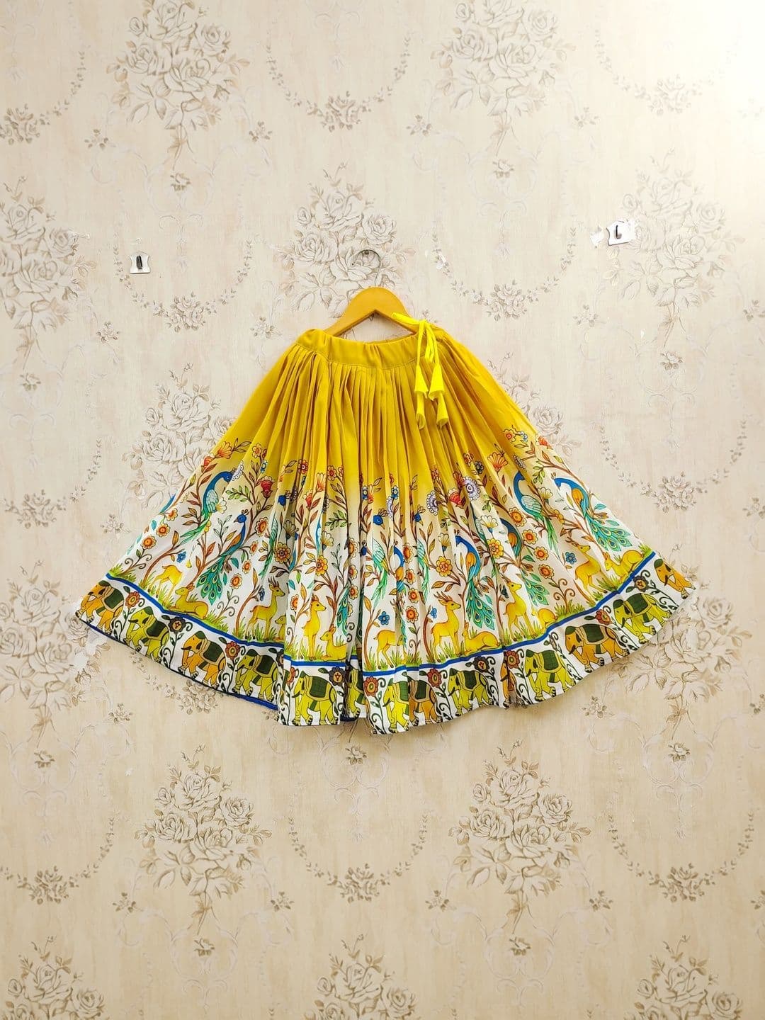 KALINI Girls Printed Kalamkari Ready to Wear Lehenga & Blouse With Dupatta thumbnail 3
