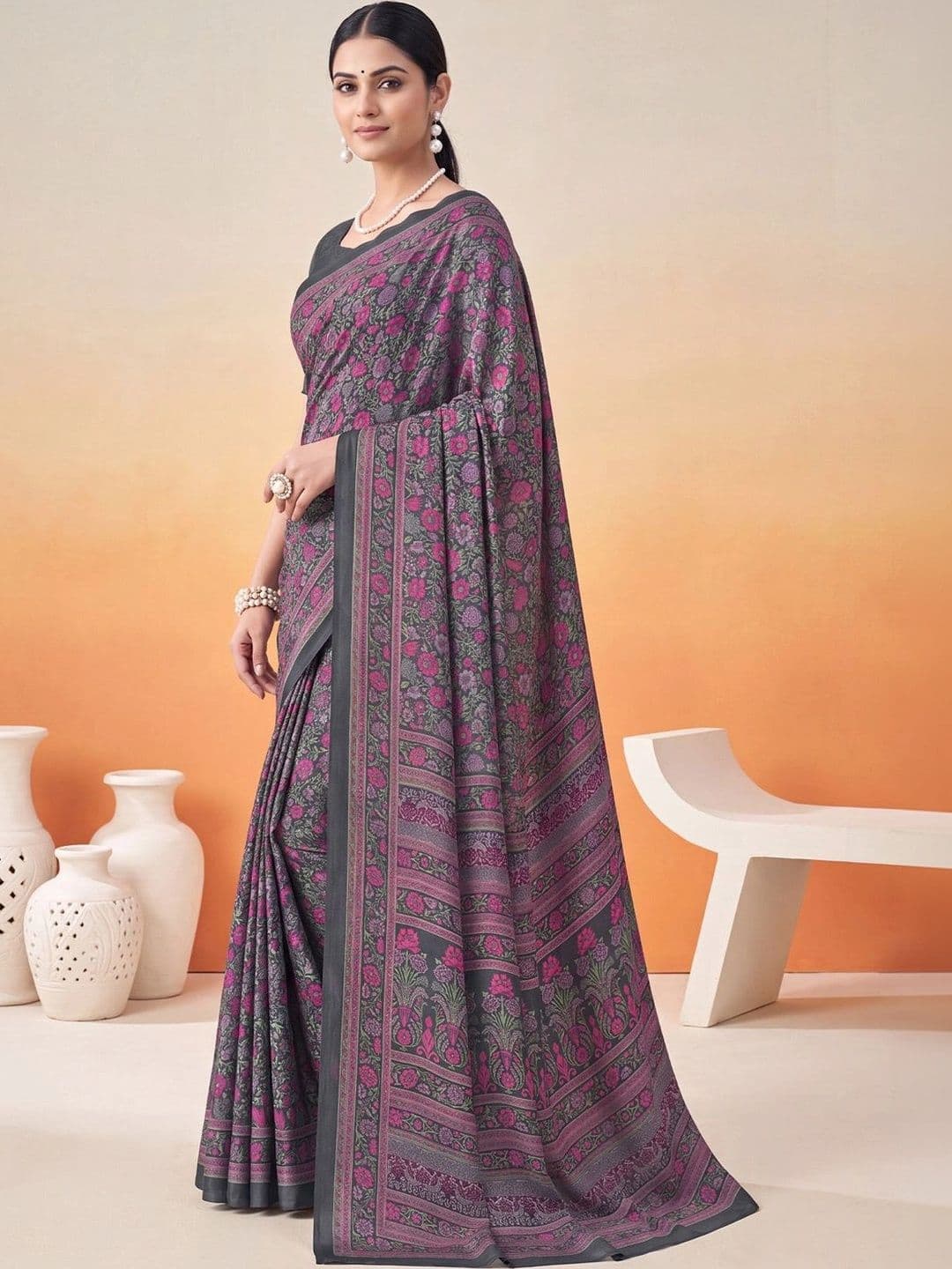 Anouk Floral Poly Crepe Designer Saree thumbnail 6