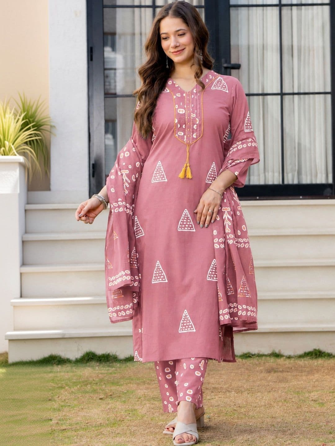 PARTHVI Women Printed Regular Pure Cotton Kurta with Trousers & With Dupatta - view 1