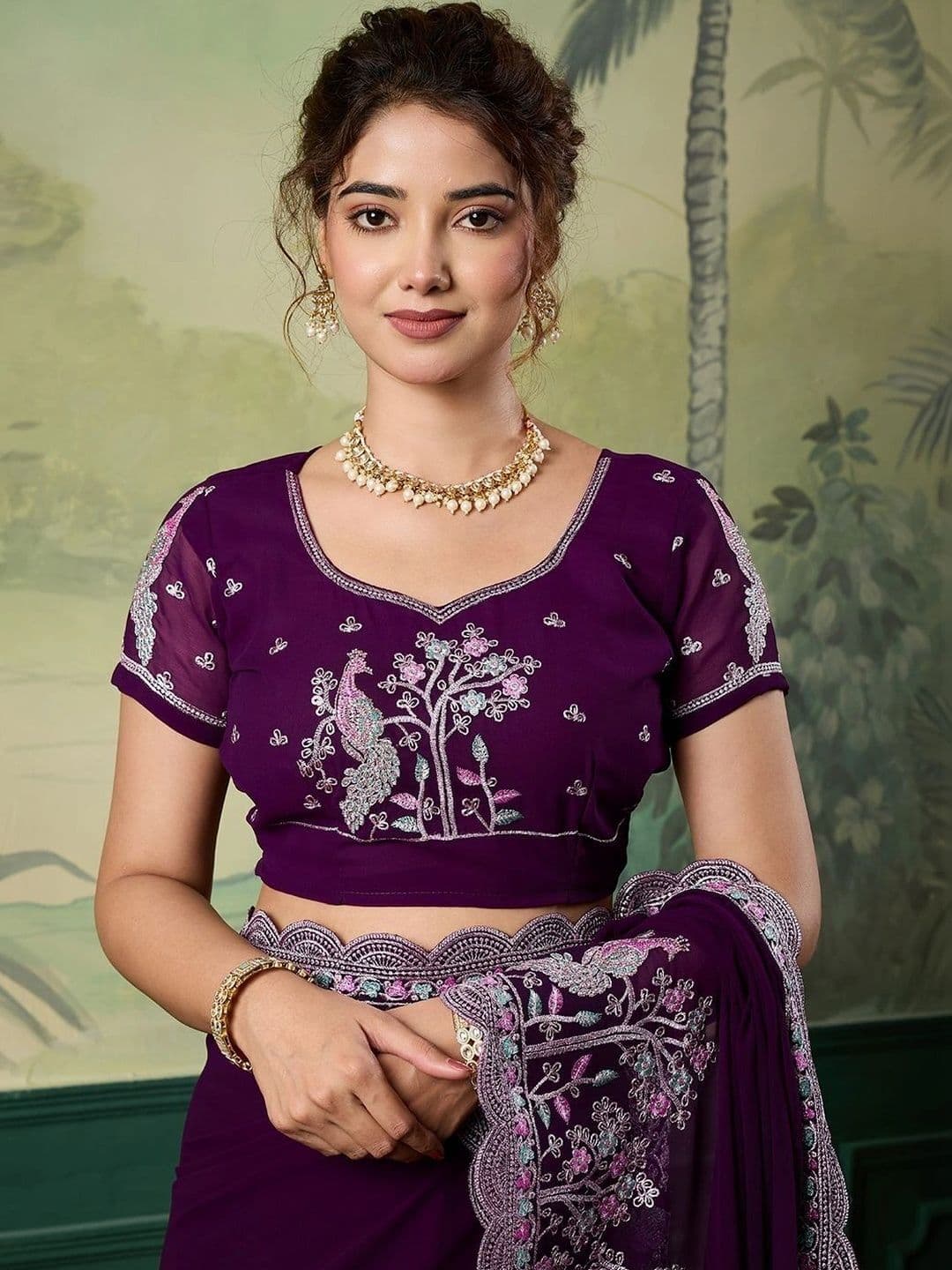 Leelavati Ethnic Motifs Embroidered Pure Chiffon Saree thumbnail 6