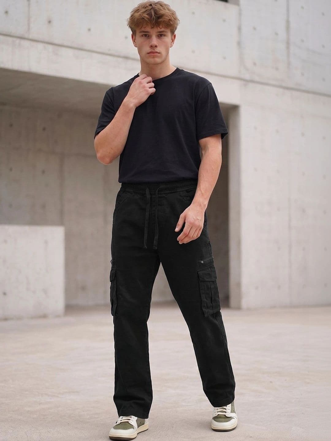 FTX Men Smart Regular Fit Mid-Rise Stretchable Cargo Jeans thumbnail 4