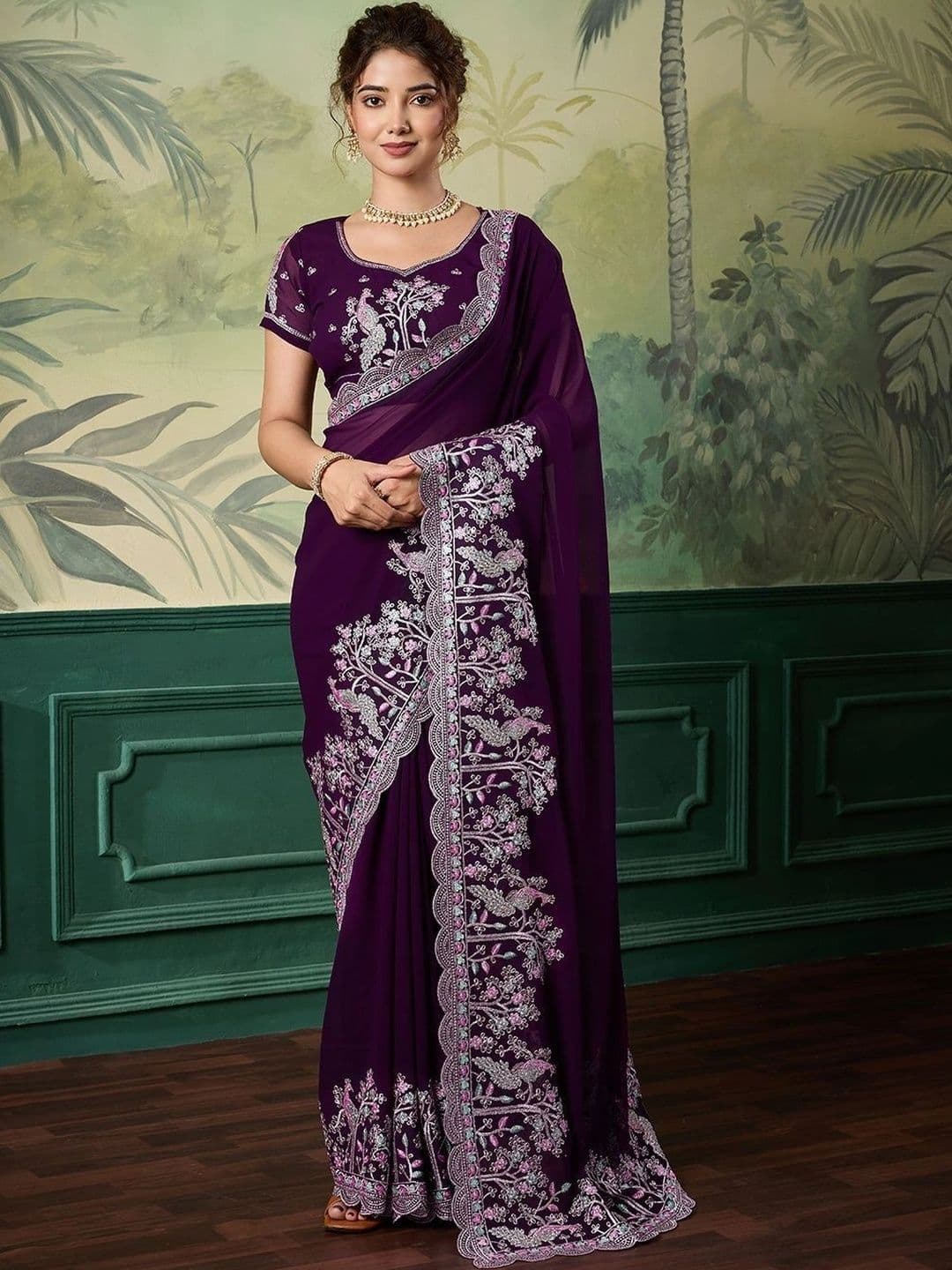 Leelavati Ethnic Motifs Embroidered Pure Chiffon Saree - view 1