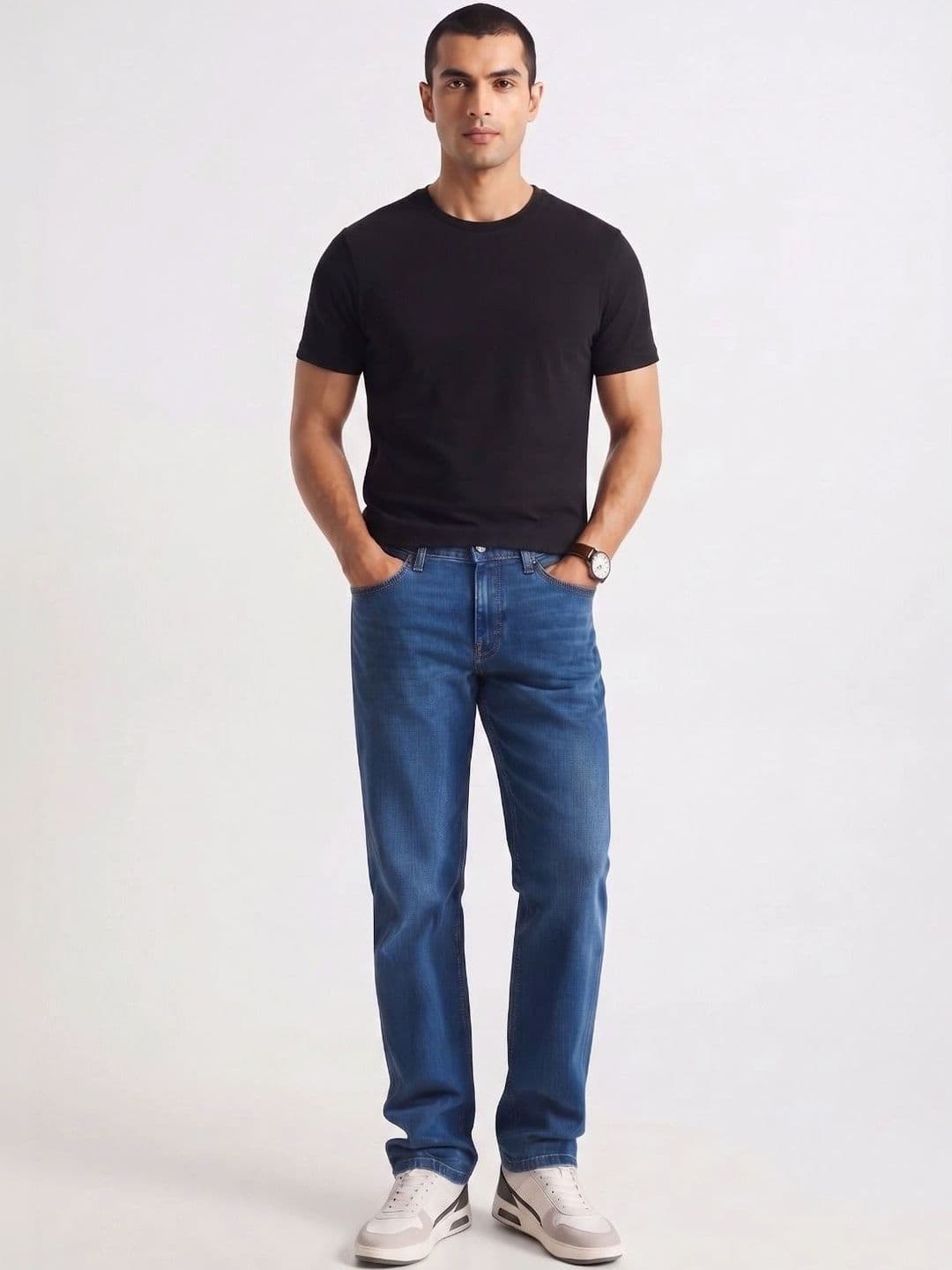 zayla Men Jean Regular Fit Mid-Rise Light Fade Stretchable Jeans thumbnail 2