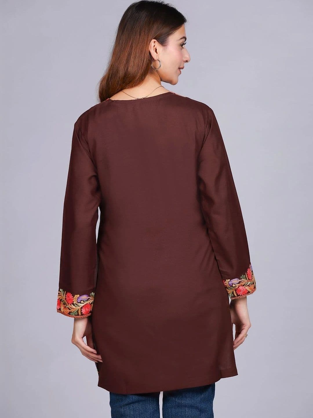 Anouk Women Floral Embroidered Thread Work Floral Kurta thumbnail 6