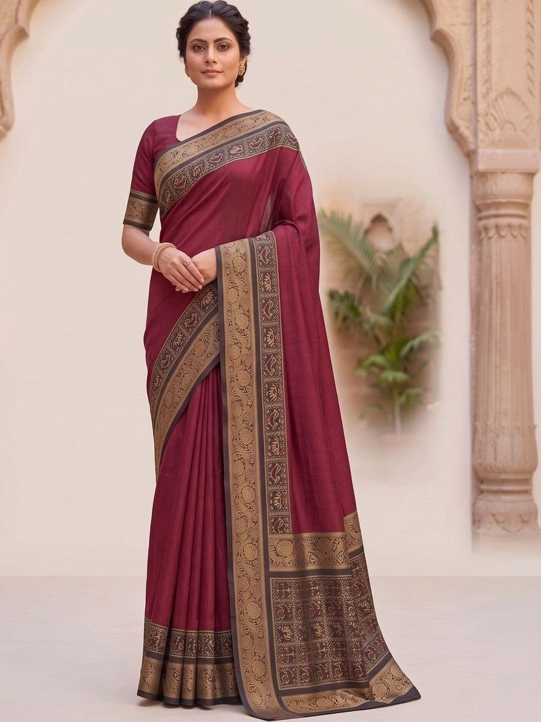 Peachmode Ethnic Motifs Zari Art Silk Handloom Patola Saree thumbnail 5