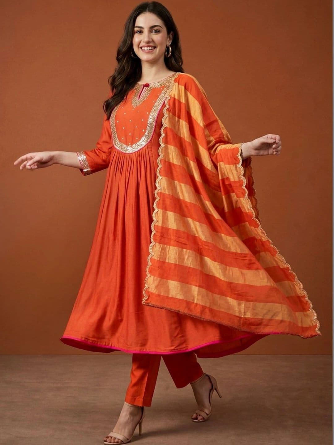 Sangria Women Empire Sequinned Chanderi Silk Kurta with Trousers & With Dupatta thumbnail 4