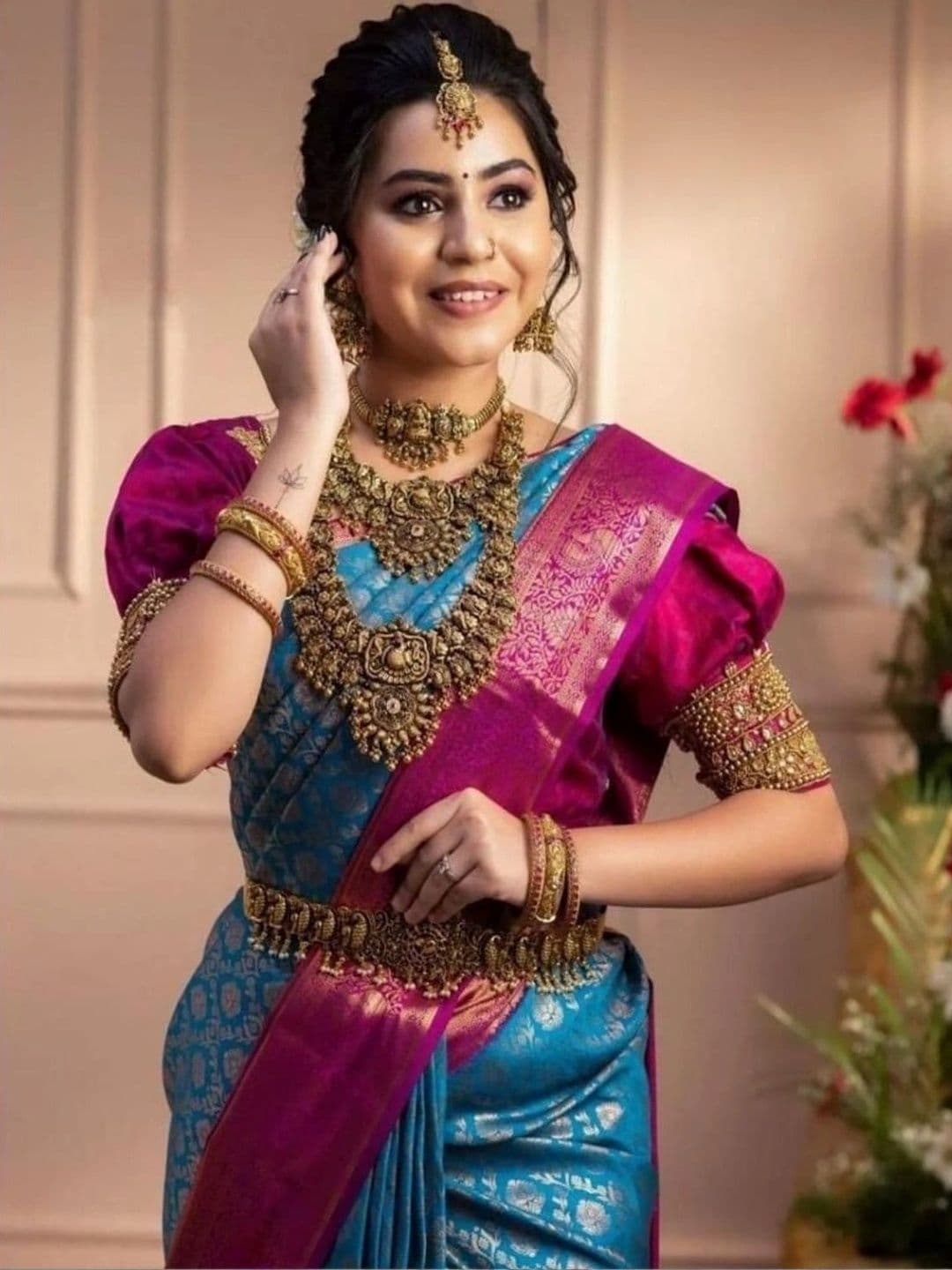 all about you Woven Design Zari Silk Blend Heavy Work Kanjeevaram Saree thumbnail 2