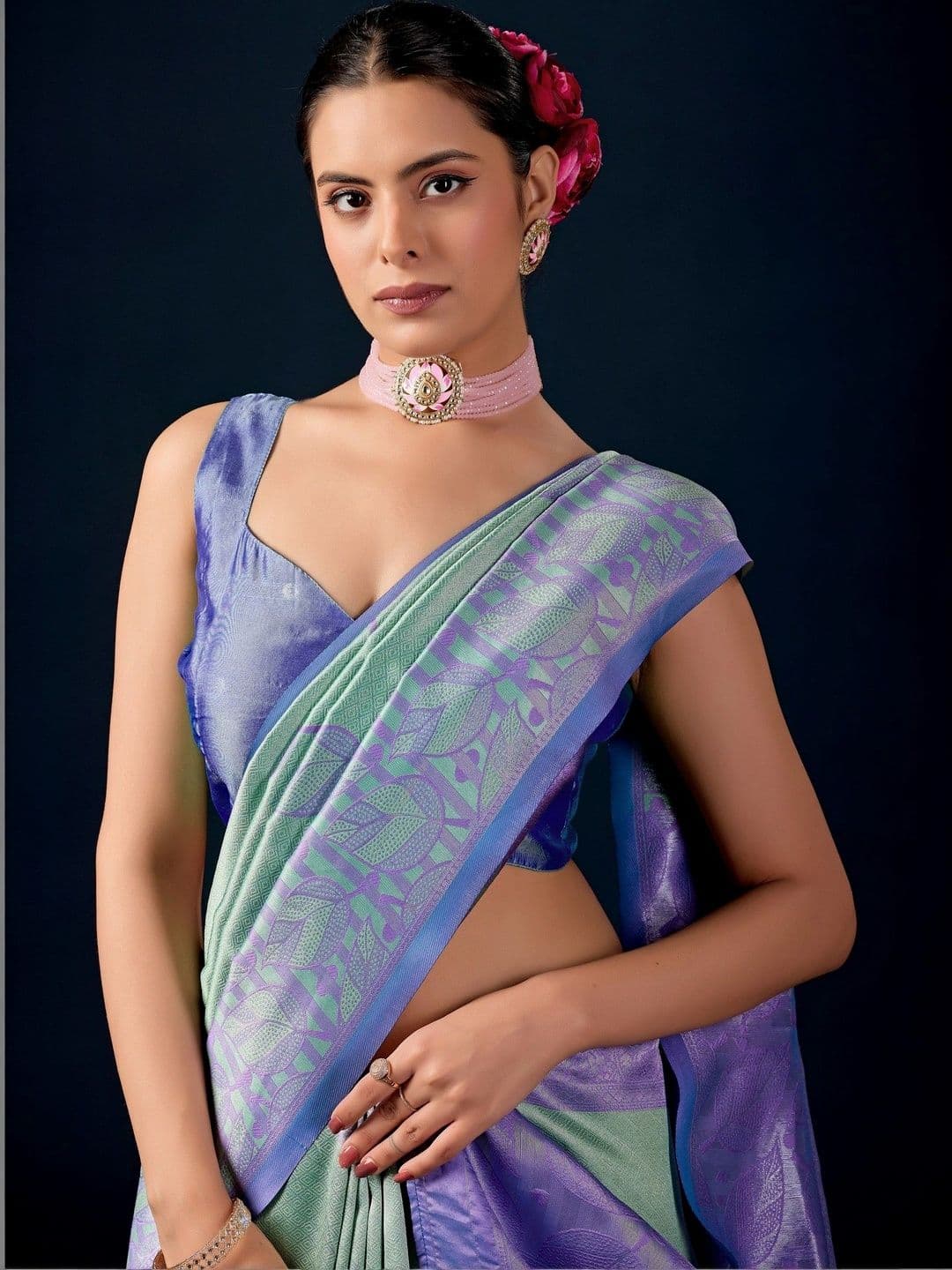 ERIKA Woven Design Zari Silk Blend Designer Banarasi Saree thumbnail 5