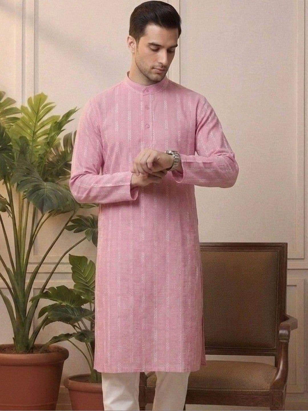 Sypher Boutique Men Dobby Handloom Kurta thumbnail 6