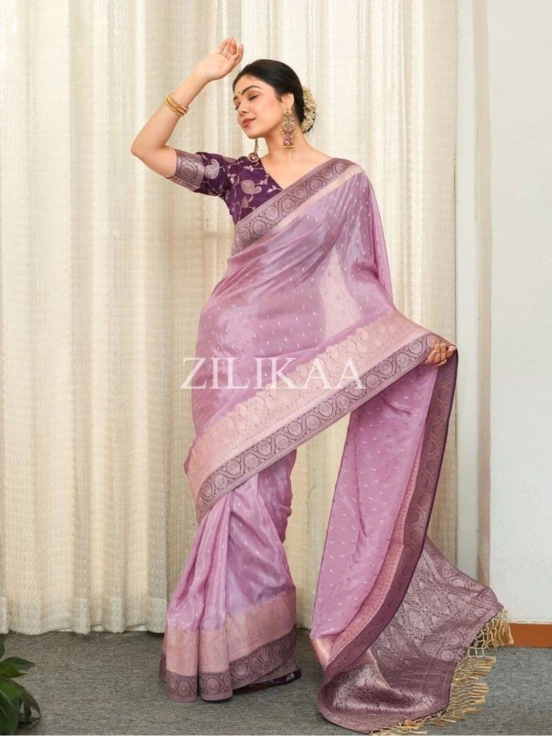 ZELLURE Woven Design Zari Art Silk Kanjeevaram Saree thumbnail 3