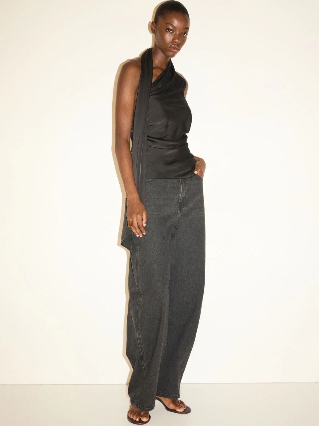H&M Women Jeans thumbnail 5