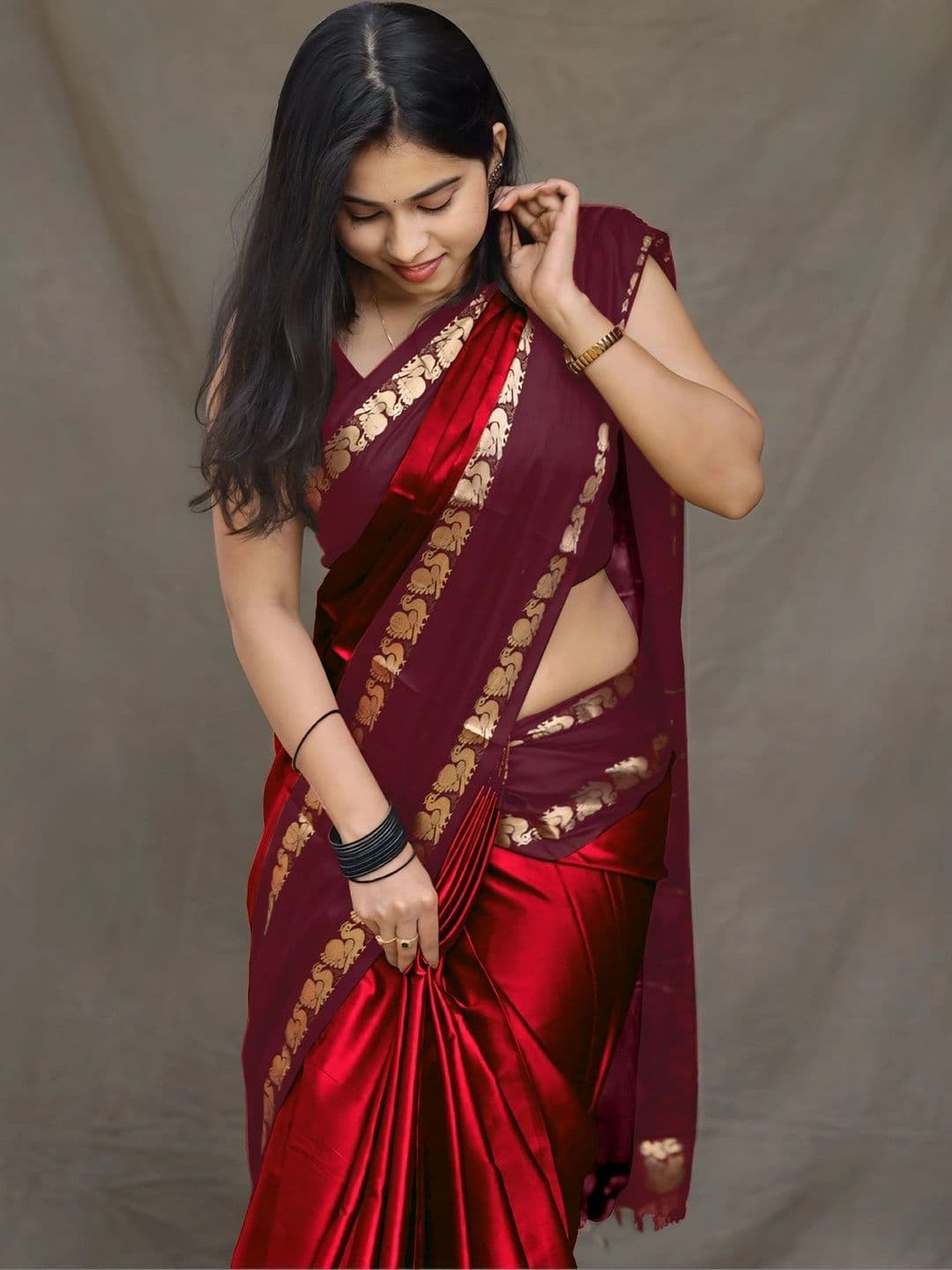 UMANTA Woven Design Zari Silk Cotton Designer Gadwal Saree thumbnail 4