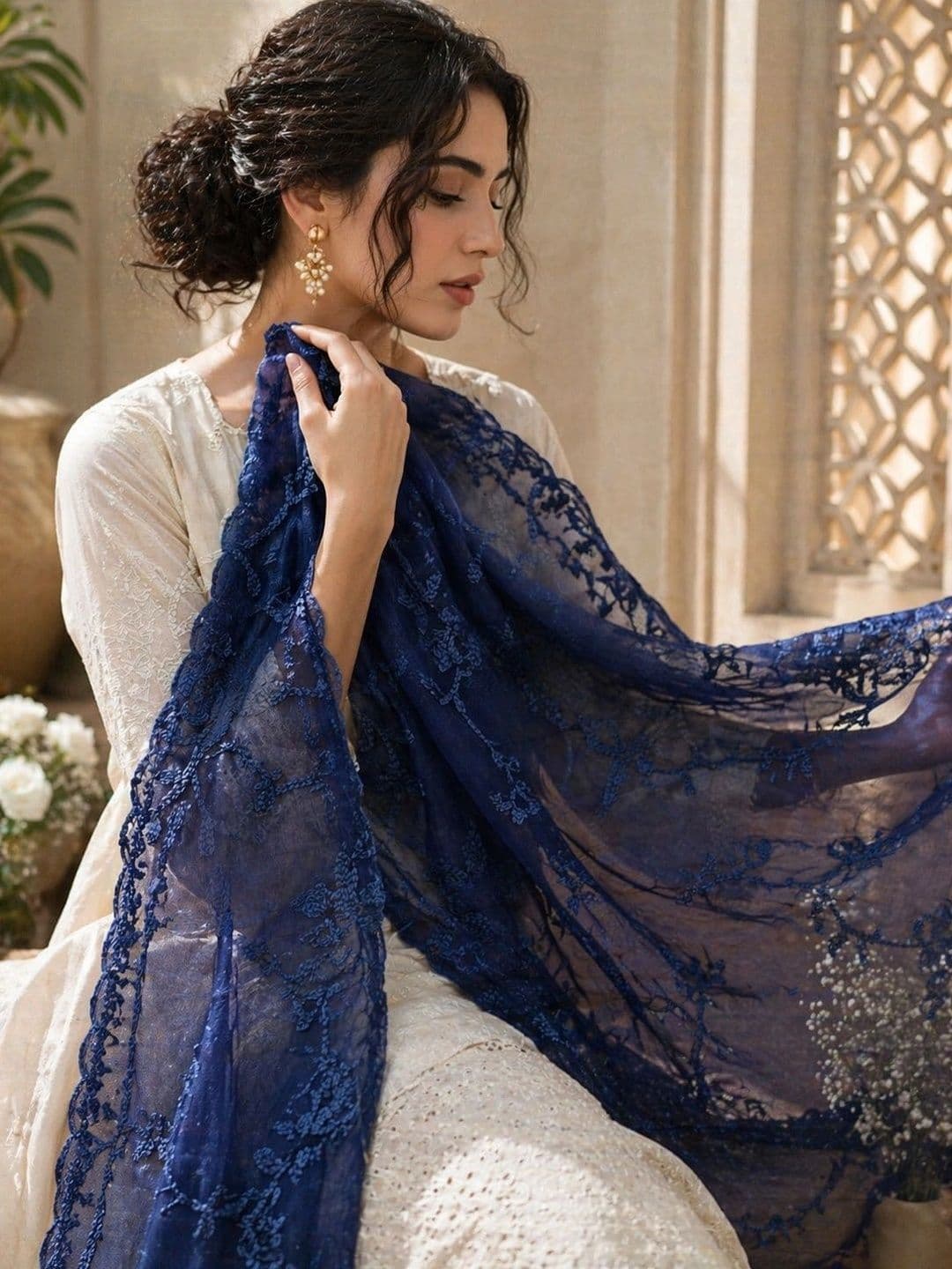 STUTI FASHION Embroidered Dupatta with Thread Work thumbnail 3