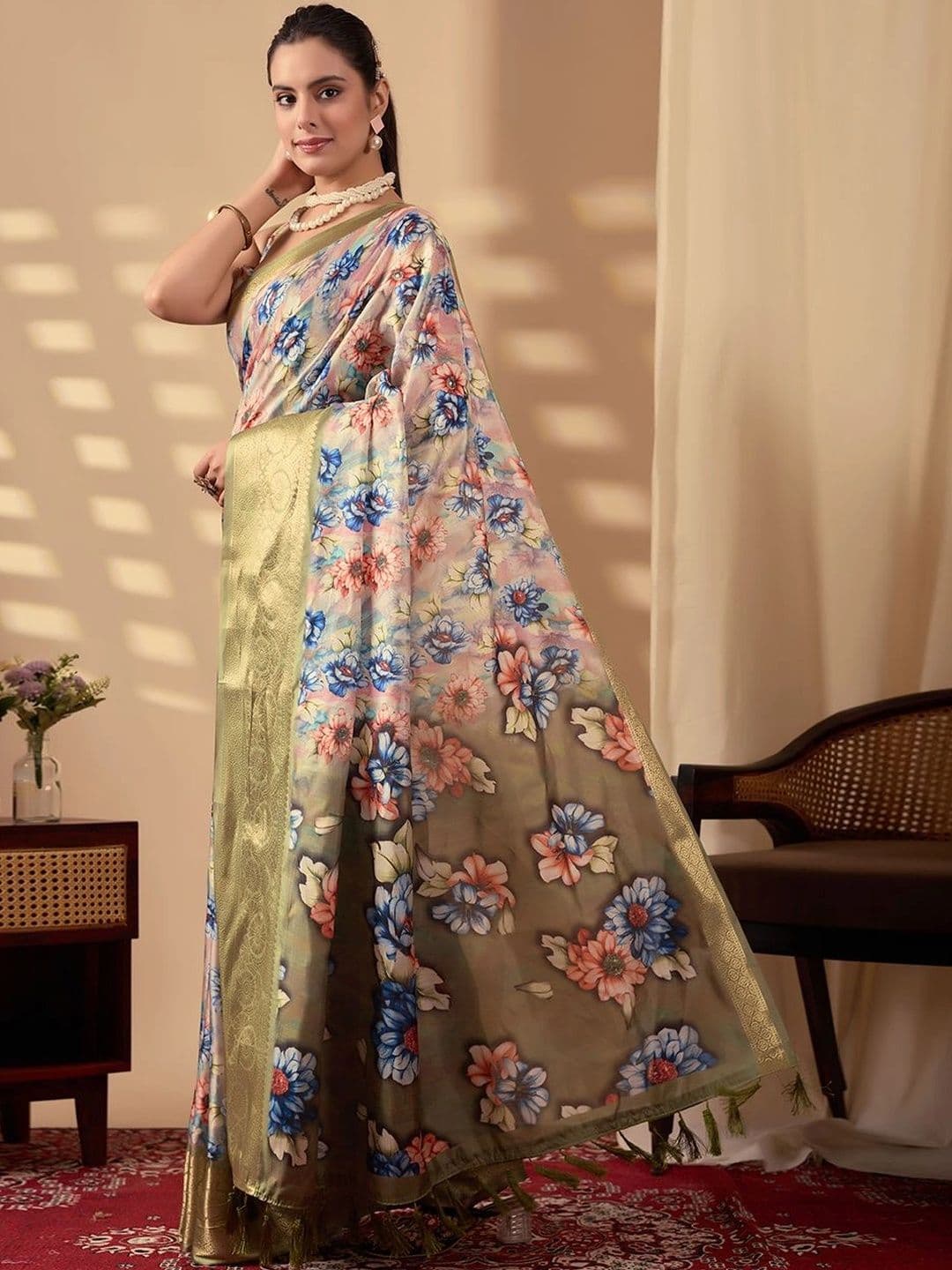 LeeliPeeri Designer Zari Silk Blend Designer Saree thumbnail 2