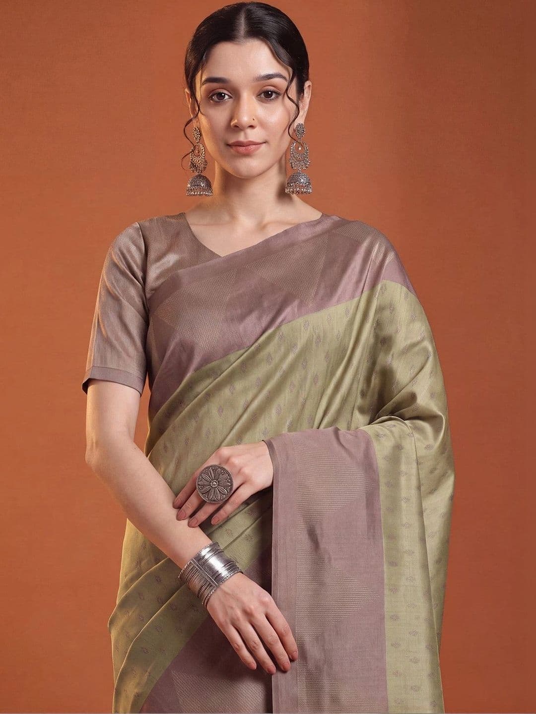 Anouk Woven Design Silk Blend Designer Tussar Saree thumbnail 3