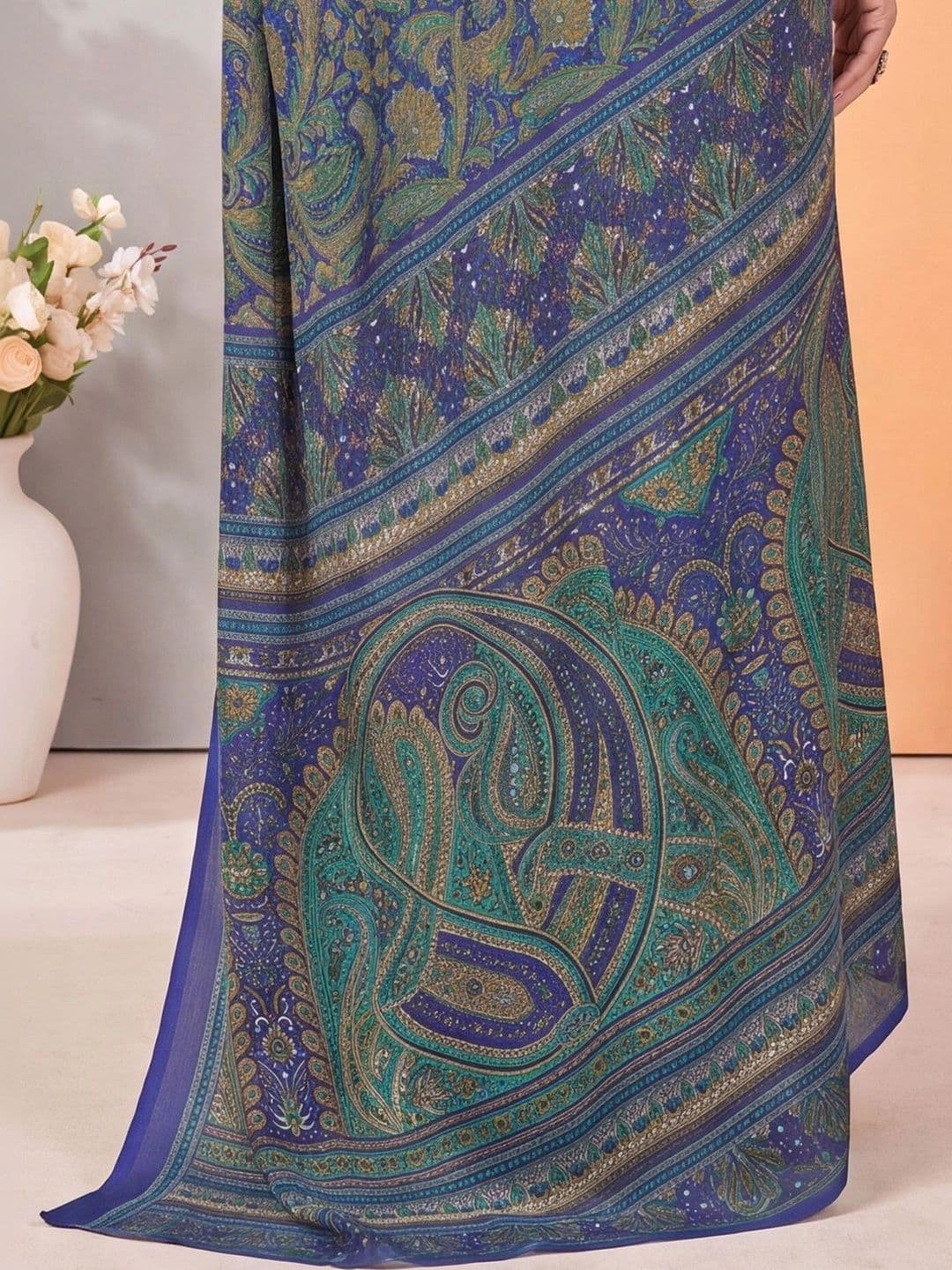 Anouk Paisley Poly Crepe Designer Saree thumbnail 6