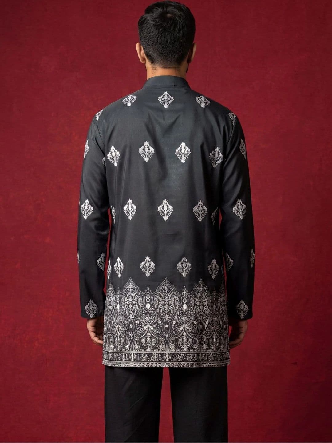 Jompers Men Ethnic Motifs Embroidered Thread Work Kurta thumbnail 5