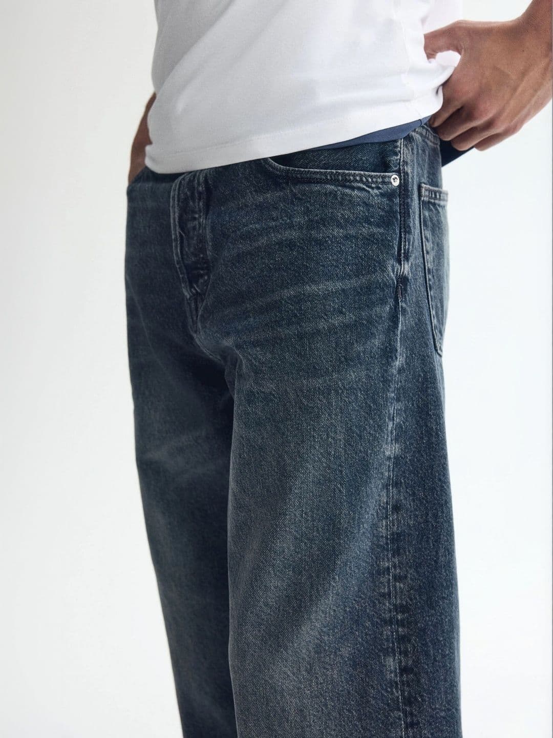 H&M Men Jeans thumbnail 3