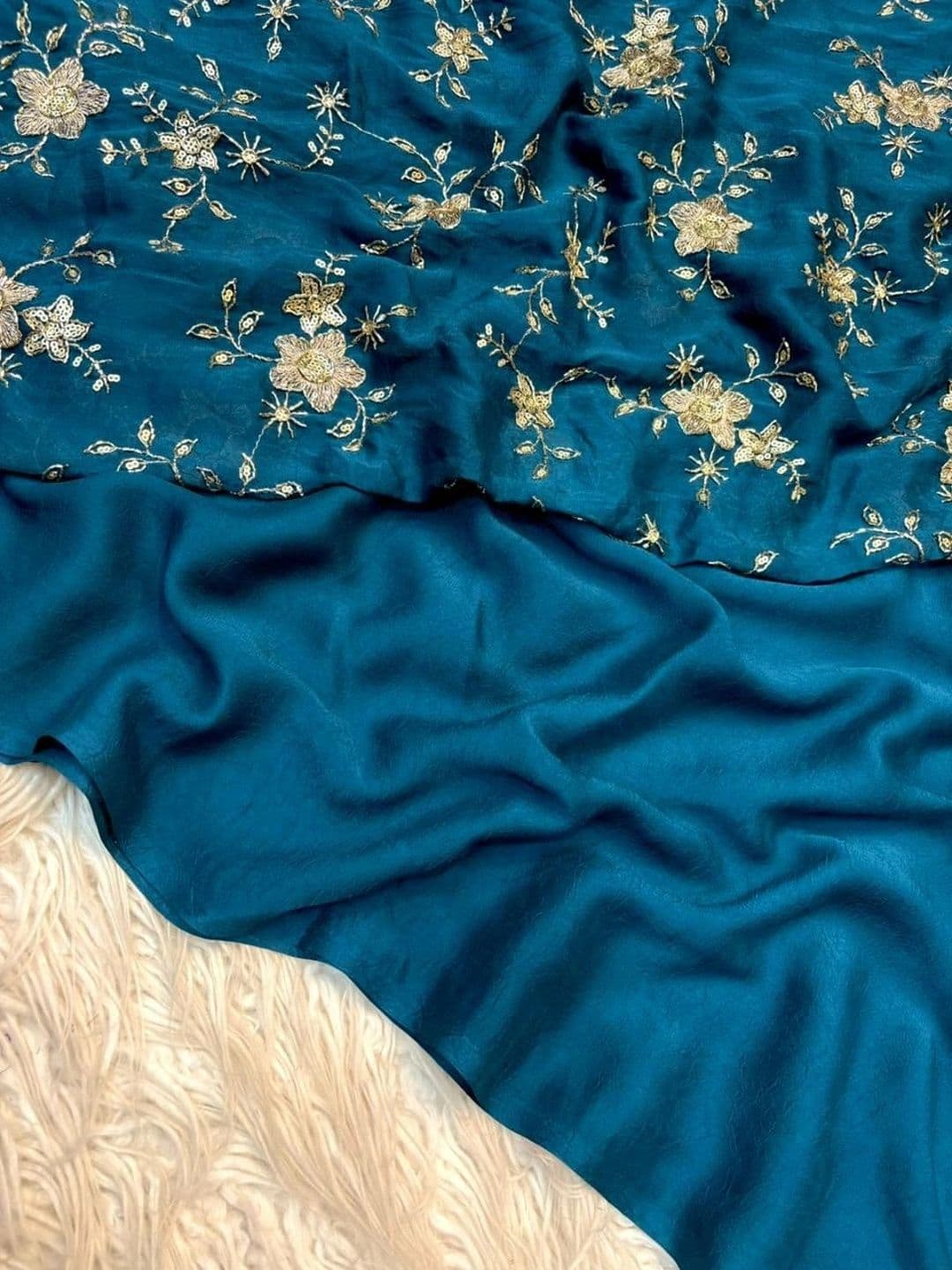 all about you Embroidered Designer Saree thumbnail 4