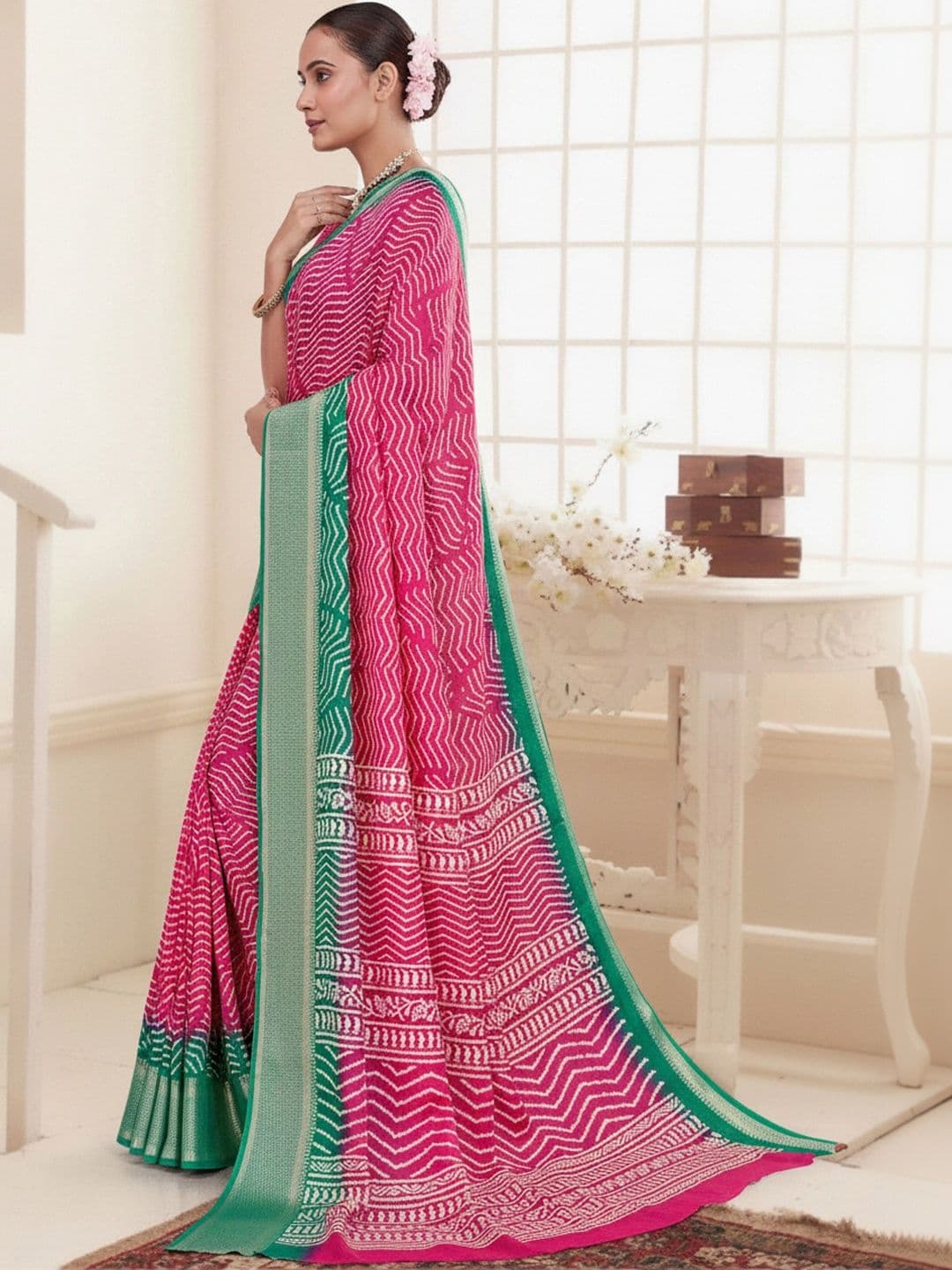 ELINA FASHION & HOME Jacquard Woven Silk Saree thumbnail 5
