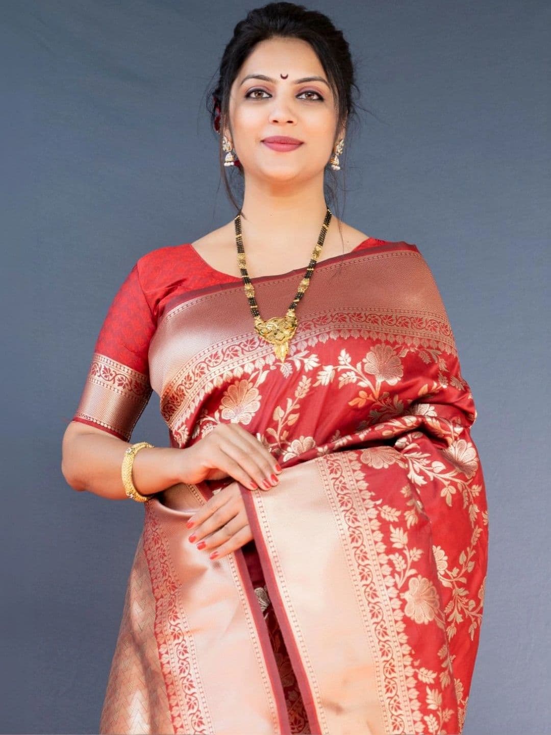 Dhaaga Ghar Woven Design Zari Art Silk Banarasi Saree thumbnail 4