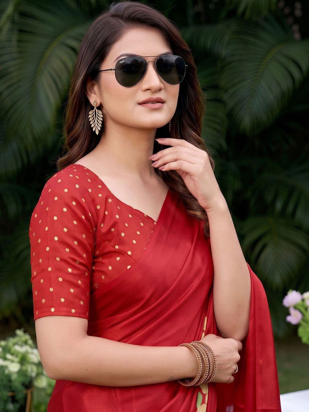 Anouk Floral Poly Crepe Designer Saree thumbnail 6