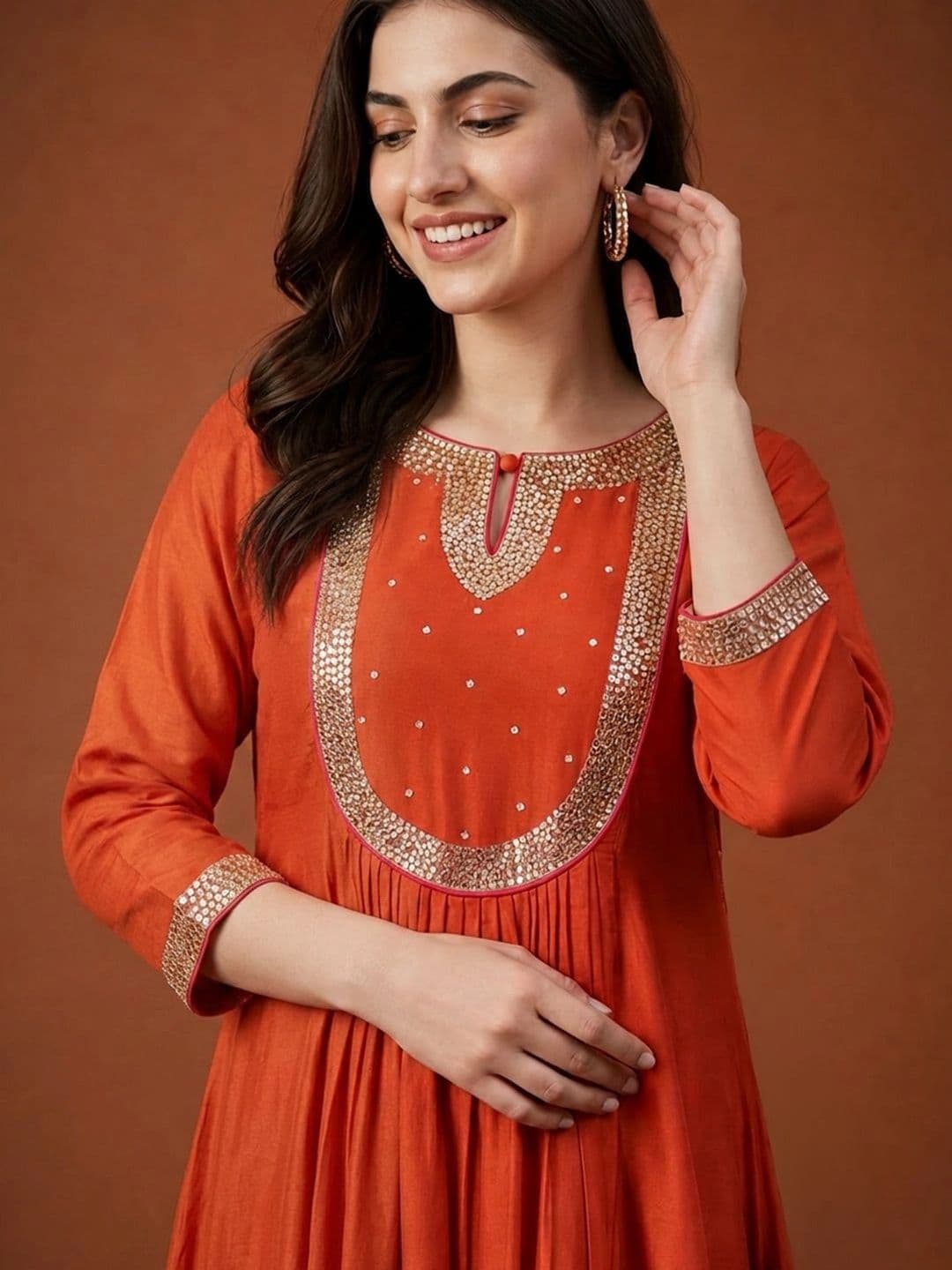 Sangria Women Empire Sequinned Chanderi Silk Kurta with Trousers & With Dupatta thumbnail 2