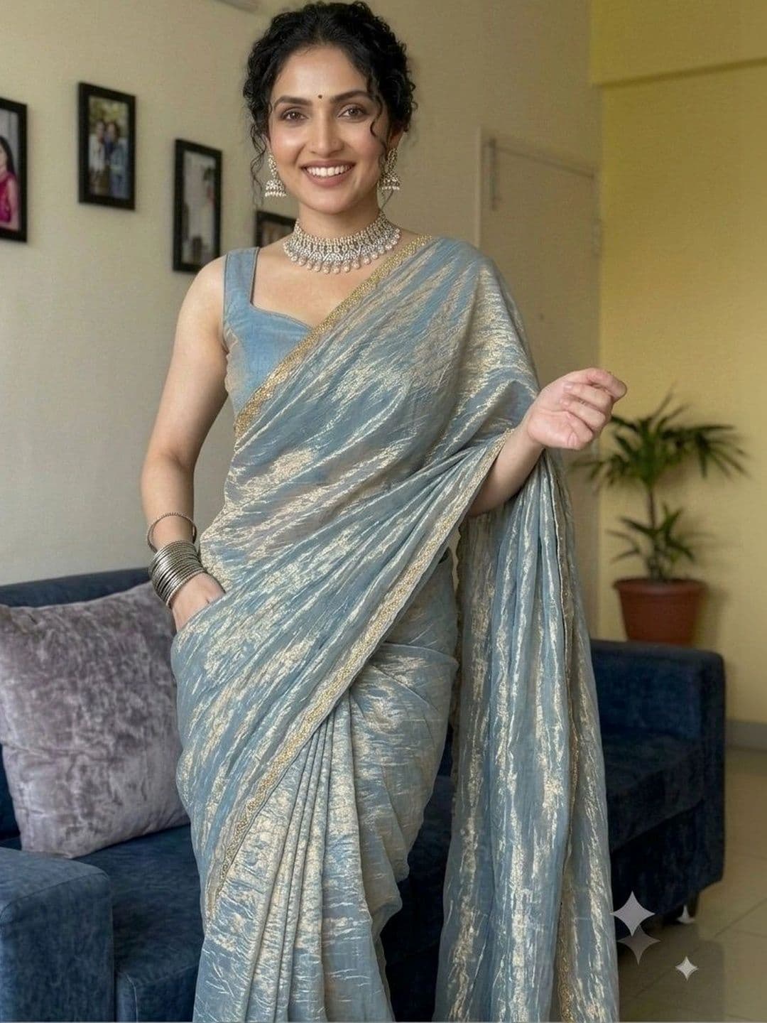 Akshmi Creation Zari Supernet Saree thumbnail 2