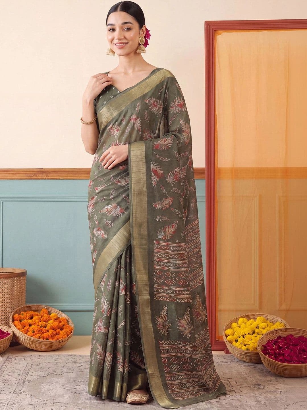 Anouk Floral Zari Silk Blend Designer Saree - view 1