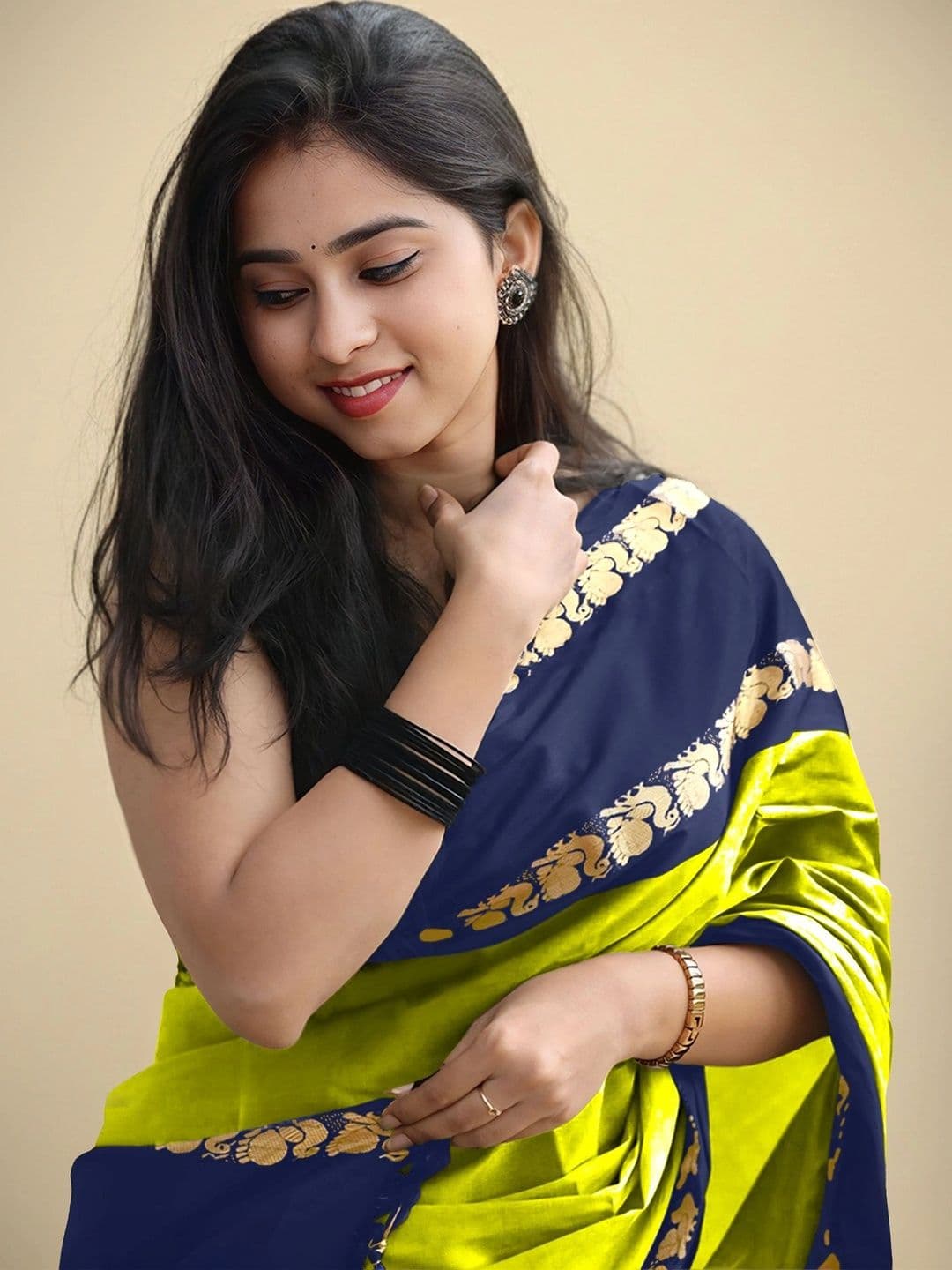 UMANTA Woven Design Zari Silk Cotton Designer Gadwal Saree thumbnail 6