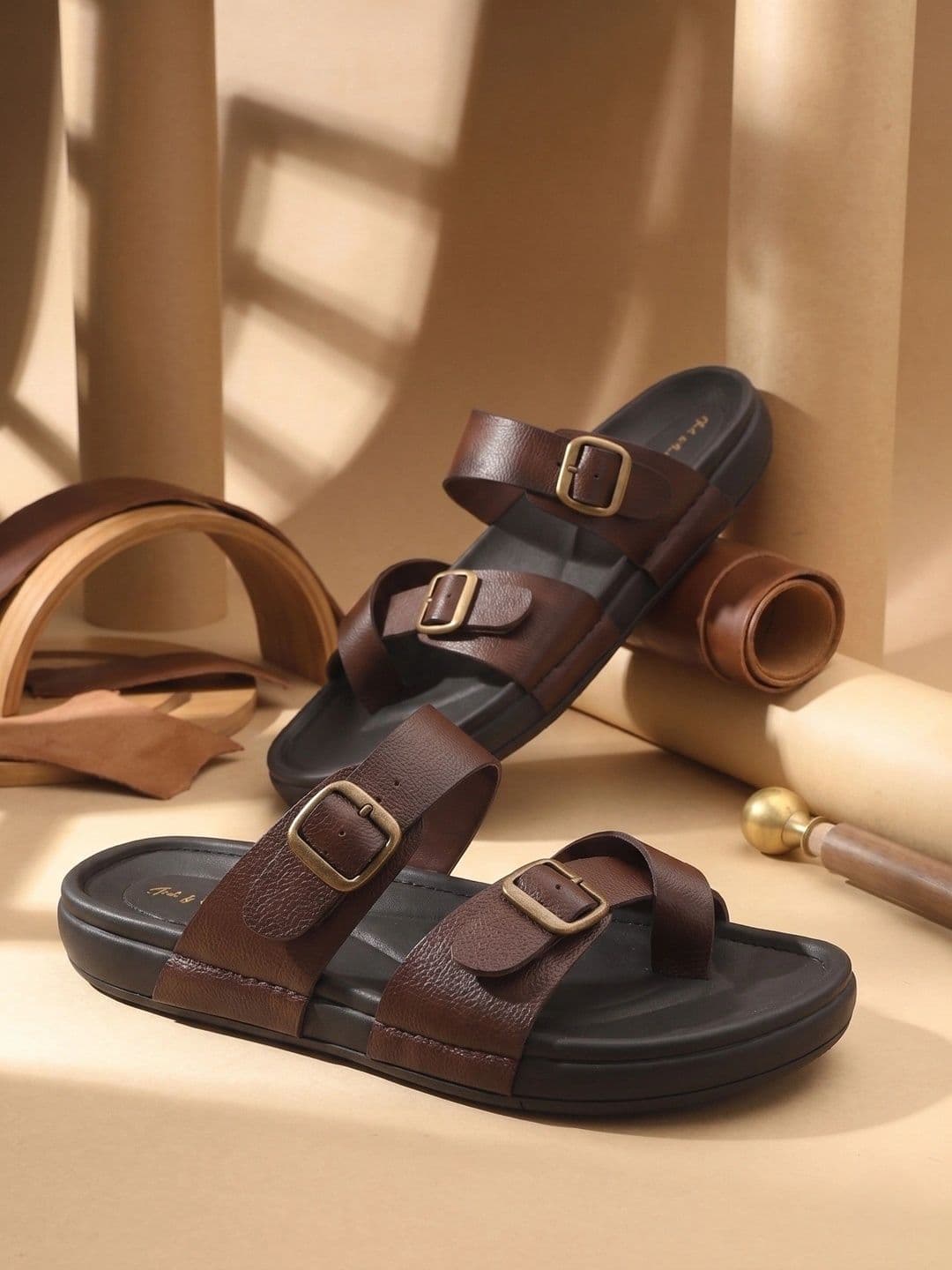 Roadster Men Comfort Sandals thumbnail 6