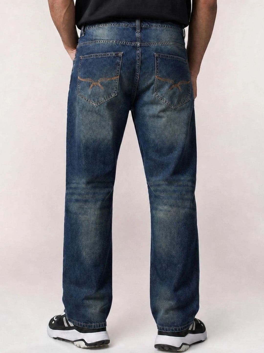 Roadster Men Jean Straight Fit Mid-Rise Mildly Distressed Stretchable Jeans thumbnail 3