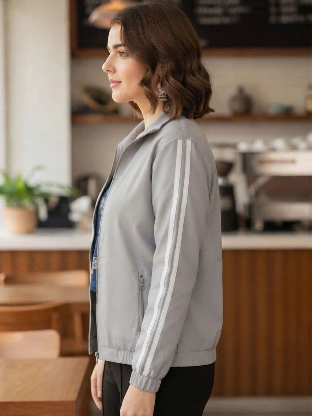 NeMe Couture Women Lightweight Sporty Jacket thumbnail 4