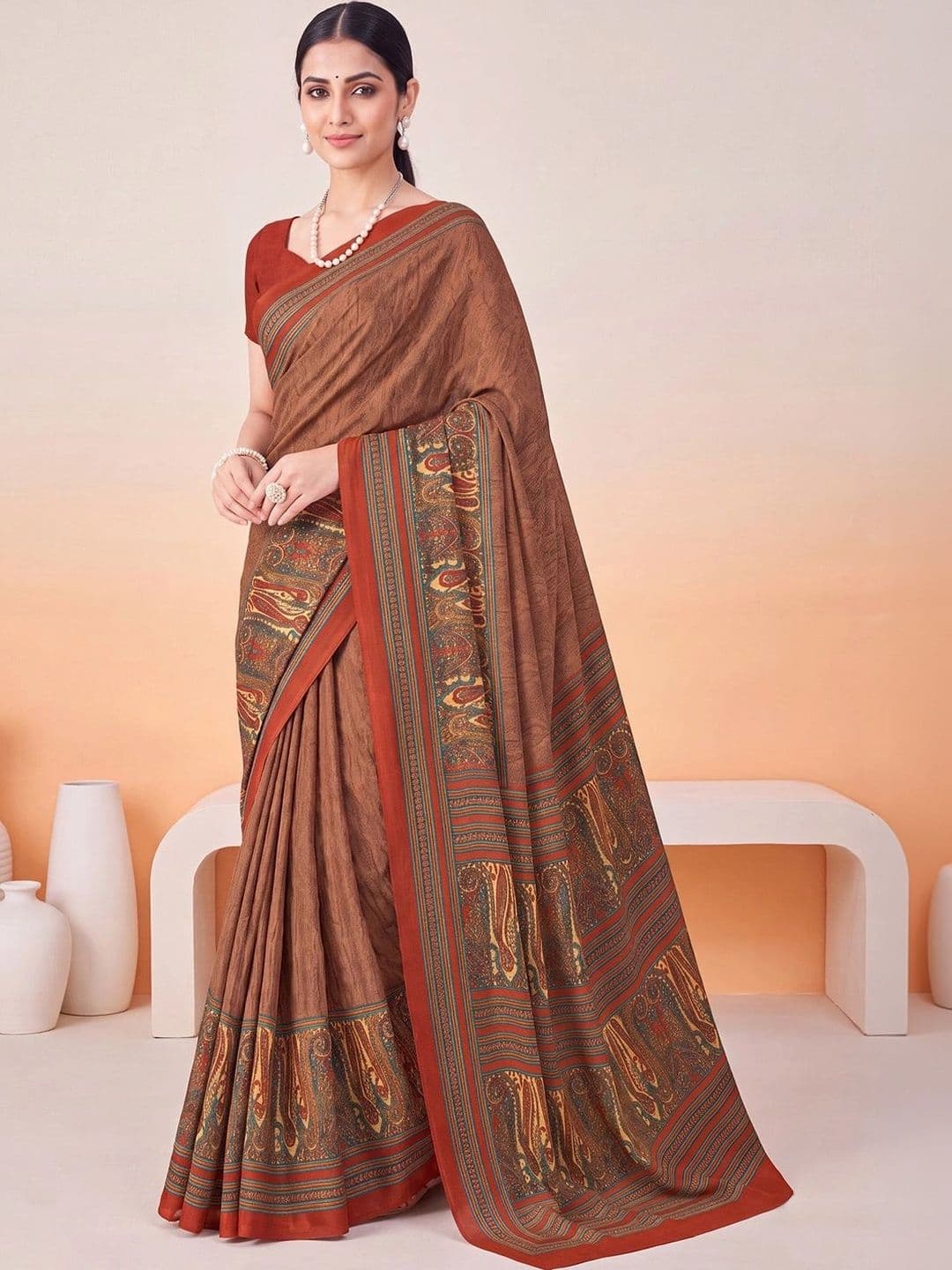 Anouk Paisley Poly Crepe Designer Saree thumbnail 6