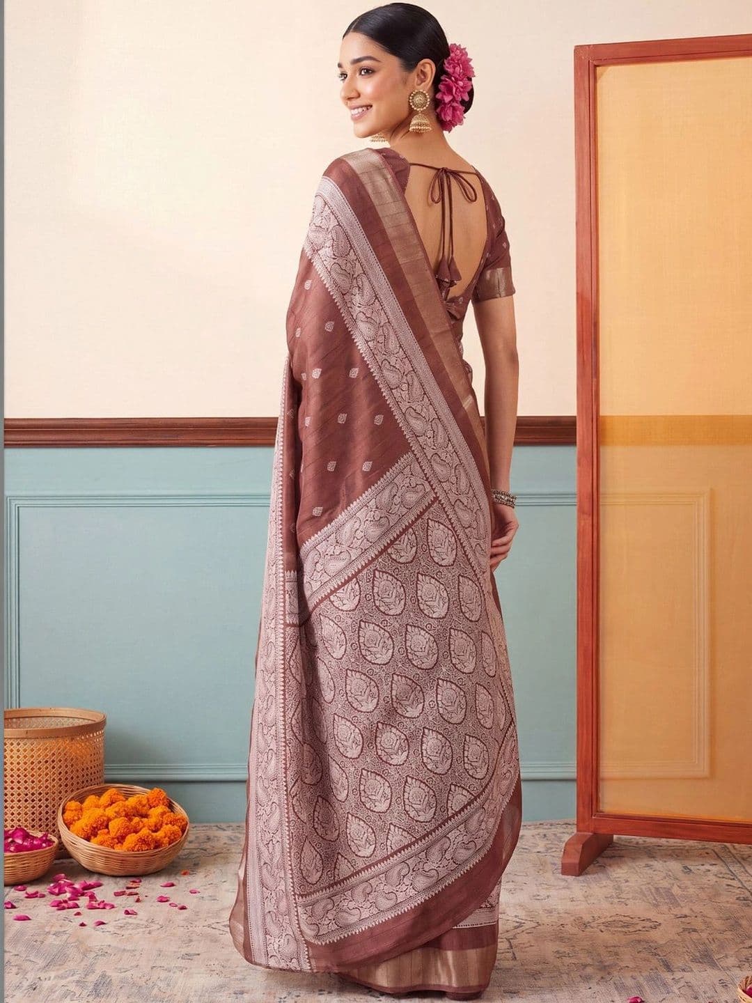Anouk Woven Design Zari Silk Blend Designer Saree thumbnail 7