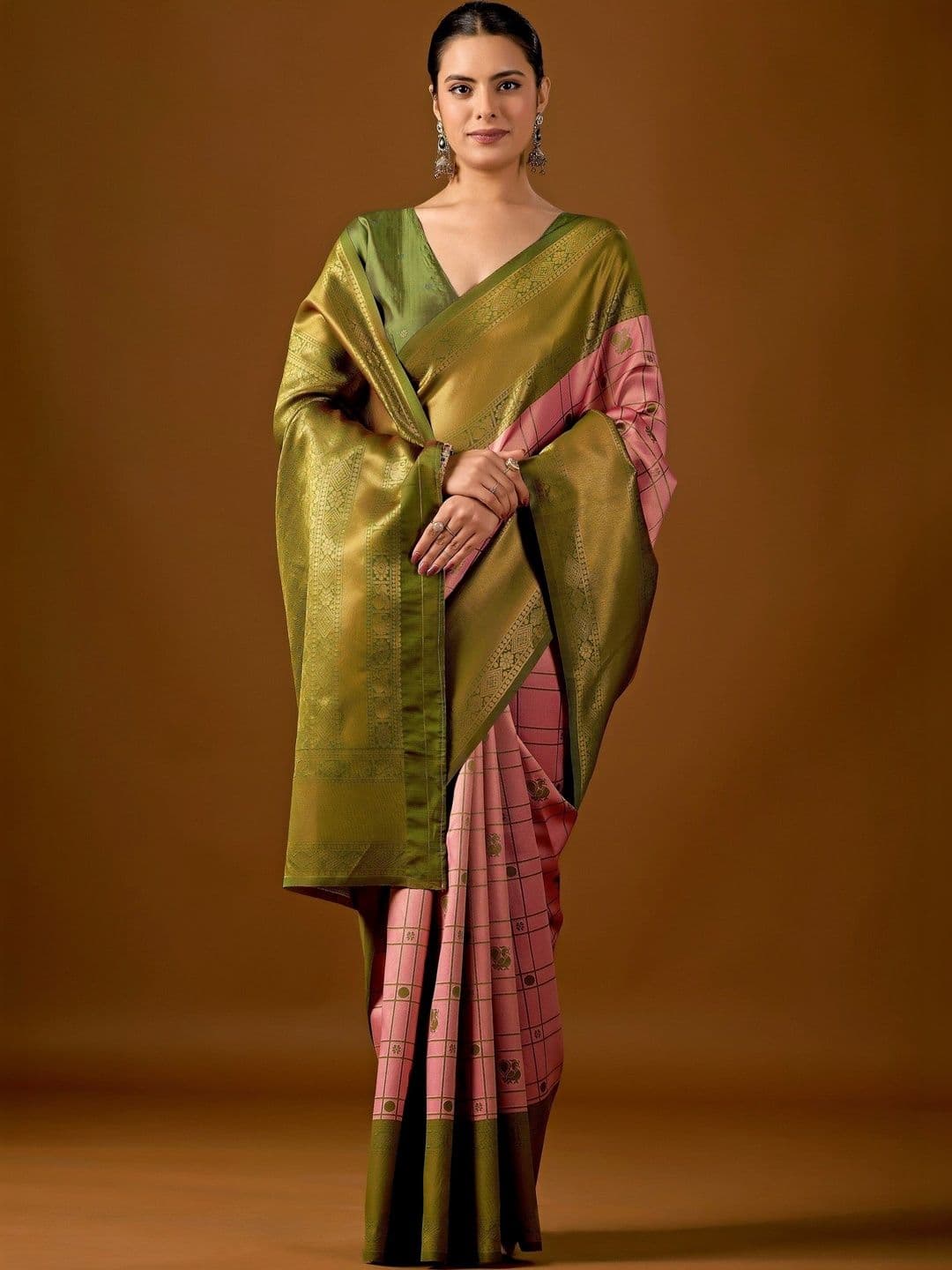 ERIKA Ethnic Motifs Zari Silk Blend Designer Kanjeevaram Saree thumbnail 6