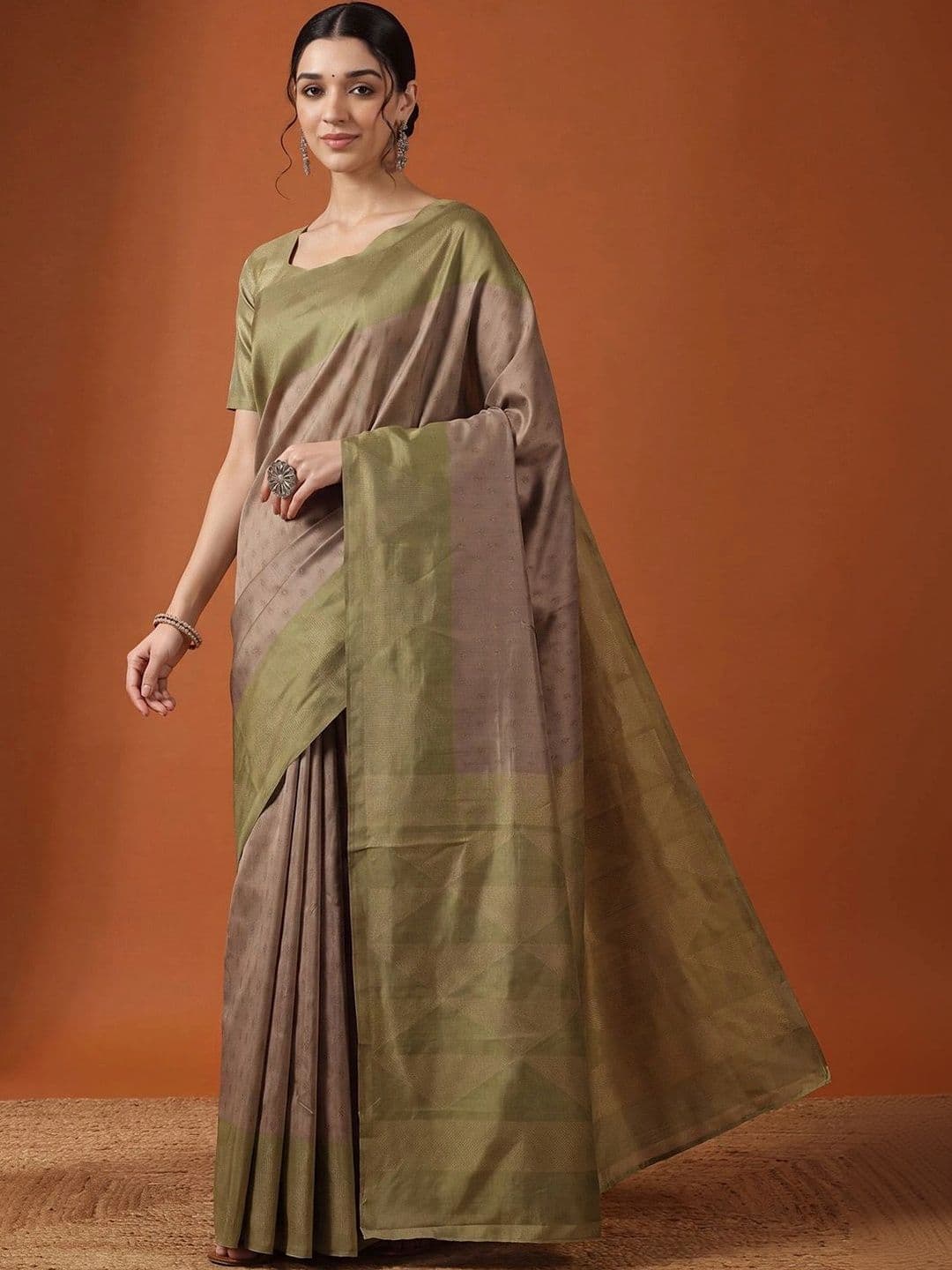 Anouk Floral Silk Blend Designer Tussar Saree thumbnail 3
