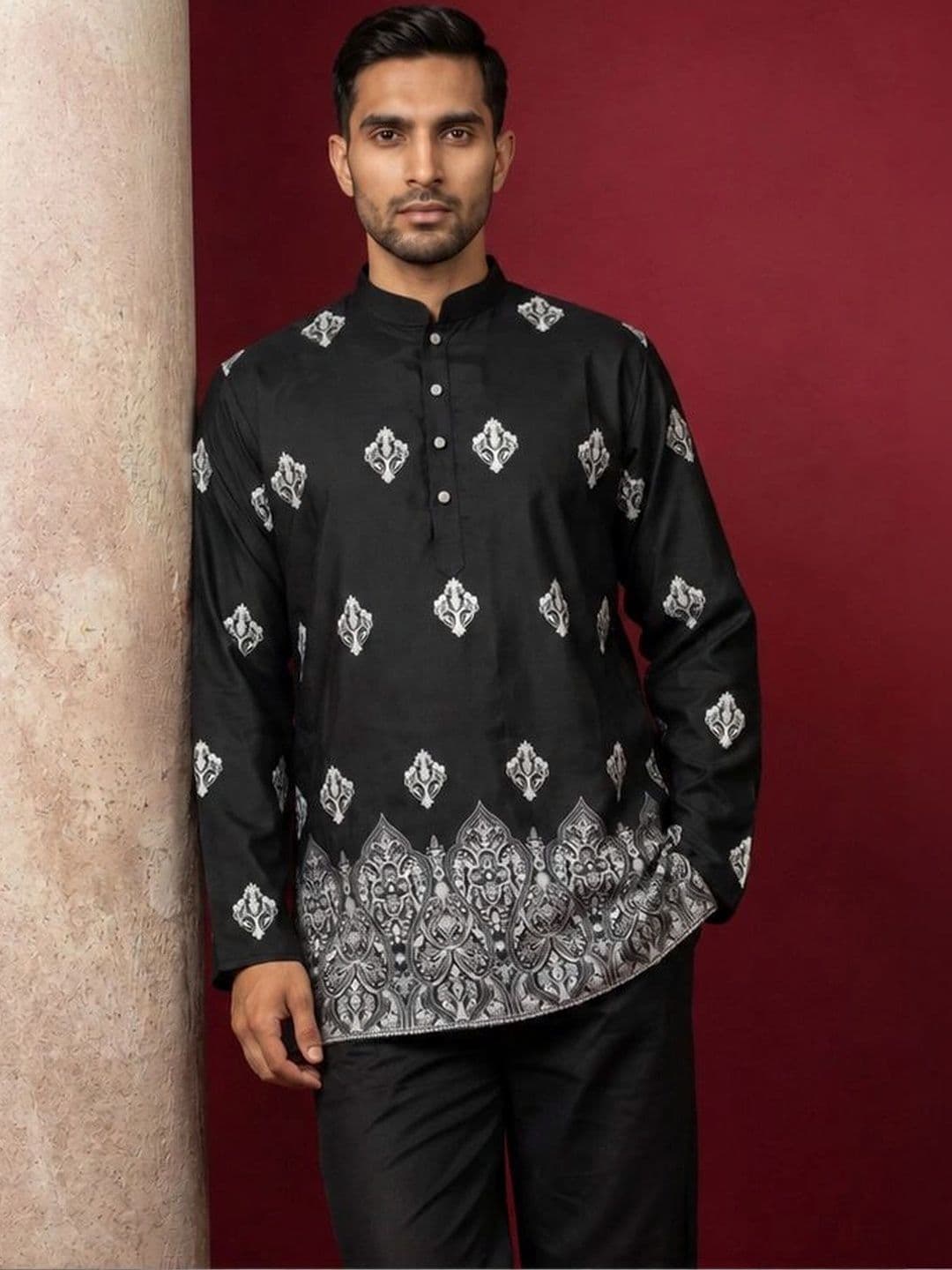 Jompers Men Ethnic Motifs Embroidered Thread Work Kurta thumbnail 2