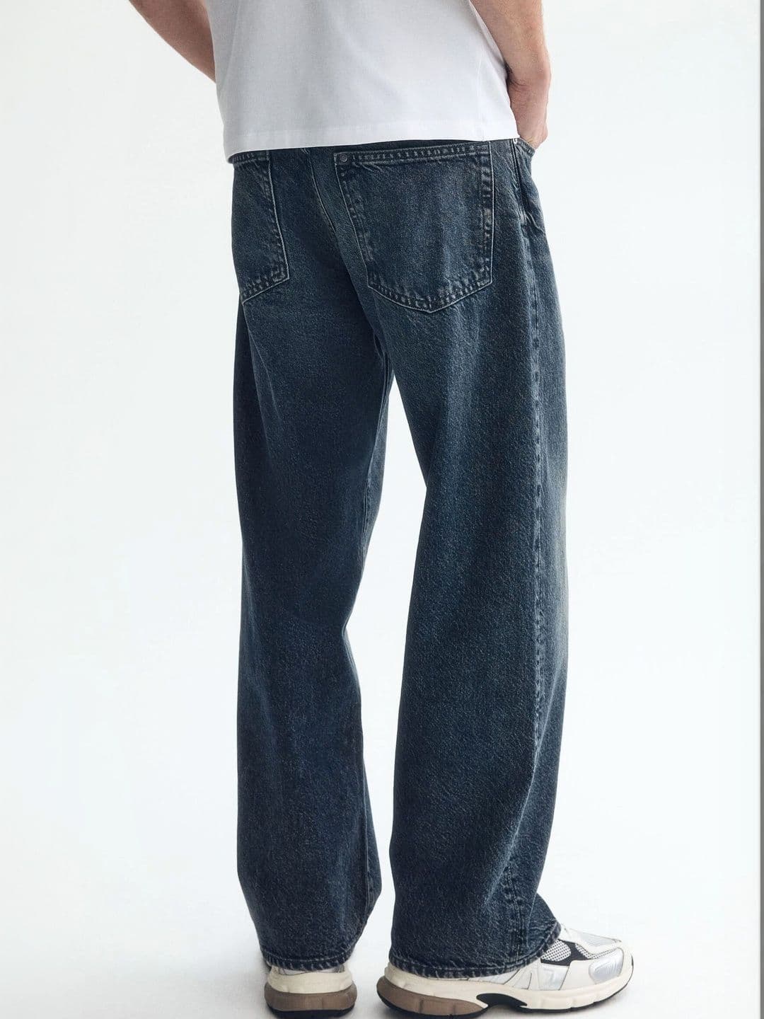 H&M Men Jeans thumbnail 2